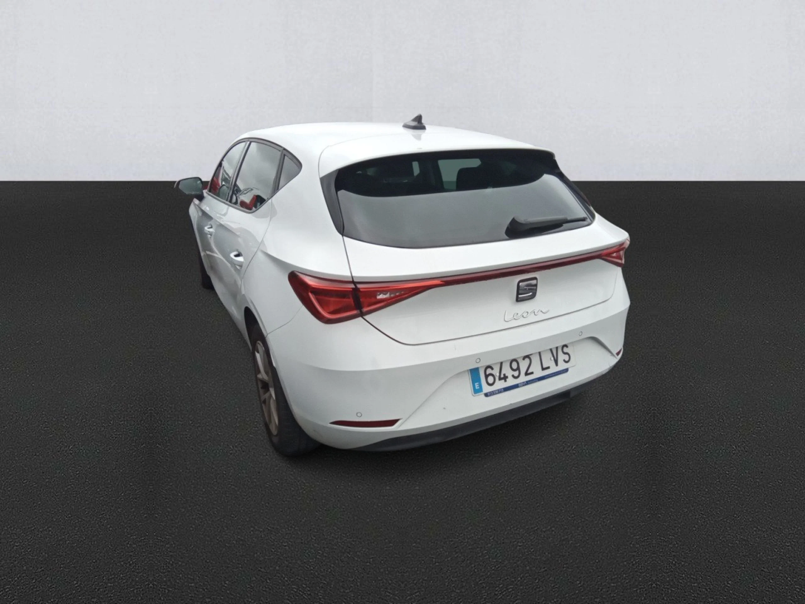 Seat Leon 2.0 TDI 85kW S&amp;S Style Go - Foto 6