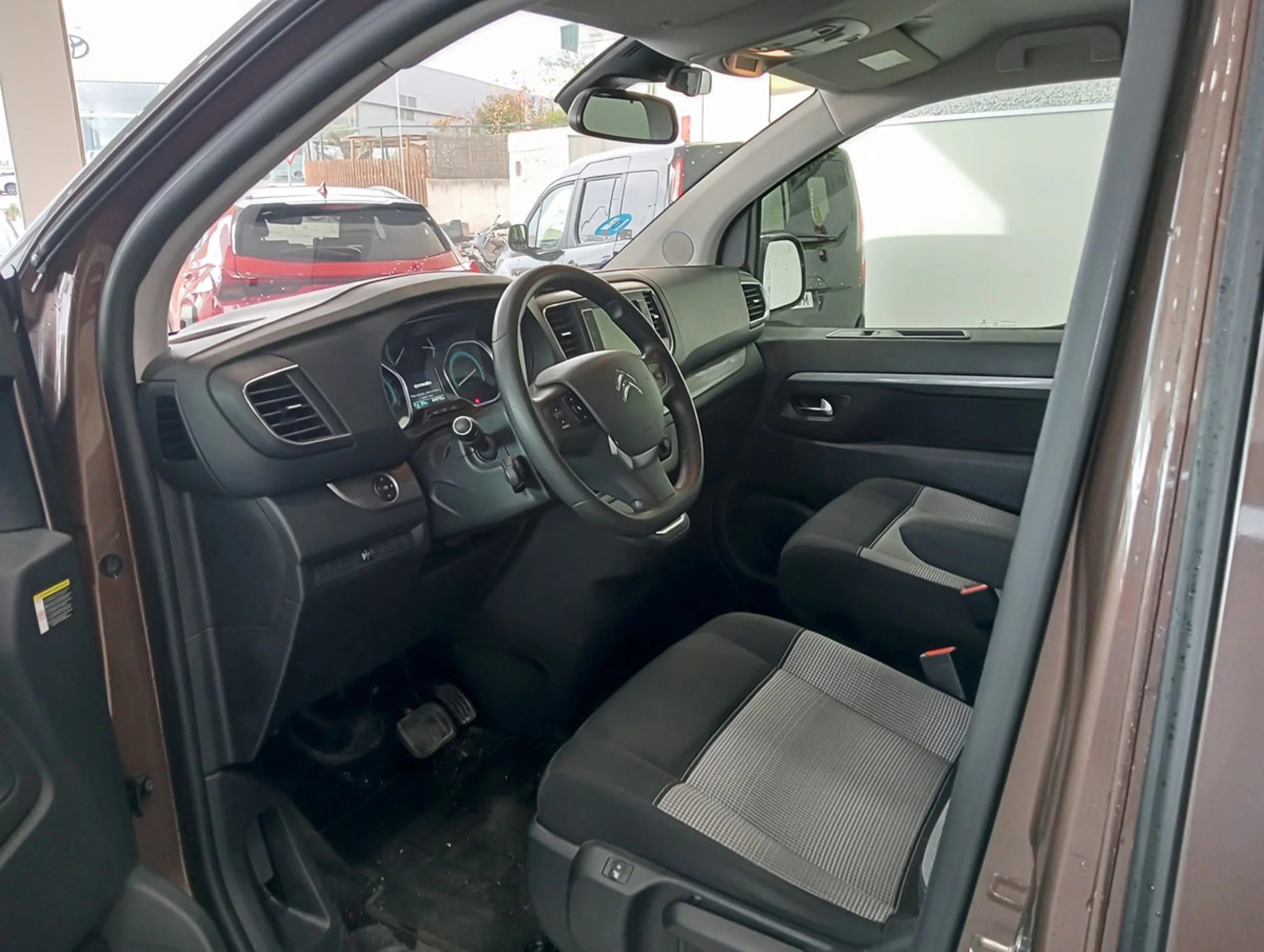 Citroen SpaceTourer ë-Spacetourer eSpaceTourer Talla M 50 KWh Feel - Foto 5