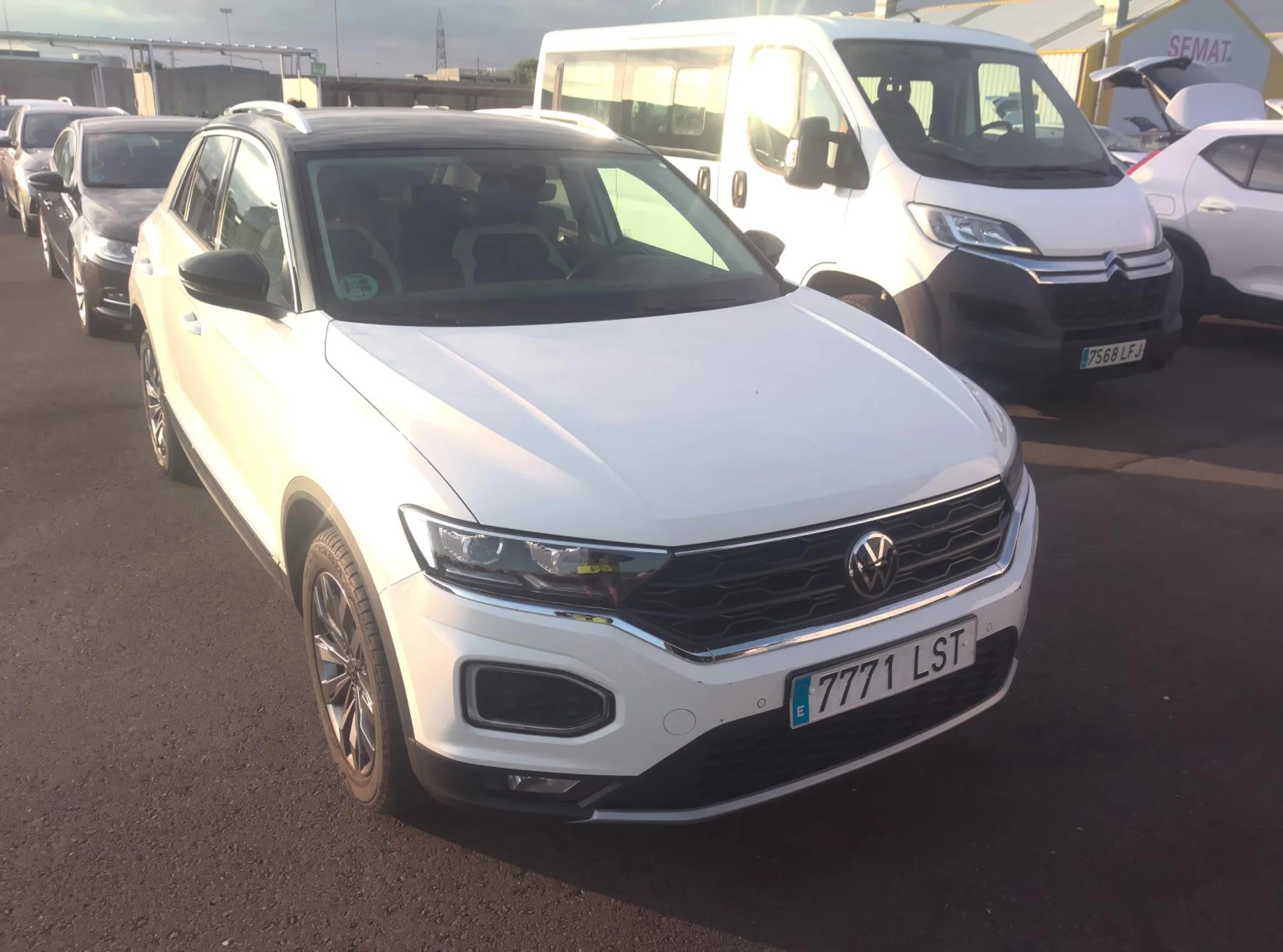 Volkswagen T-Roc Sport 1.5 TSI 110kW (150CV) DSG - Foto 4