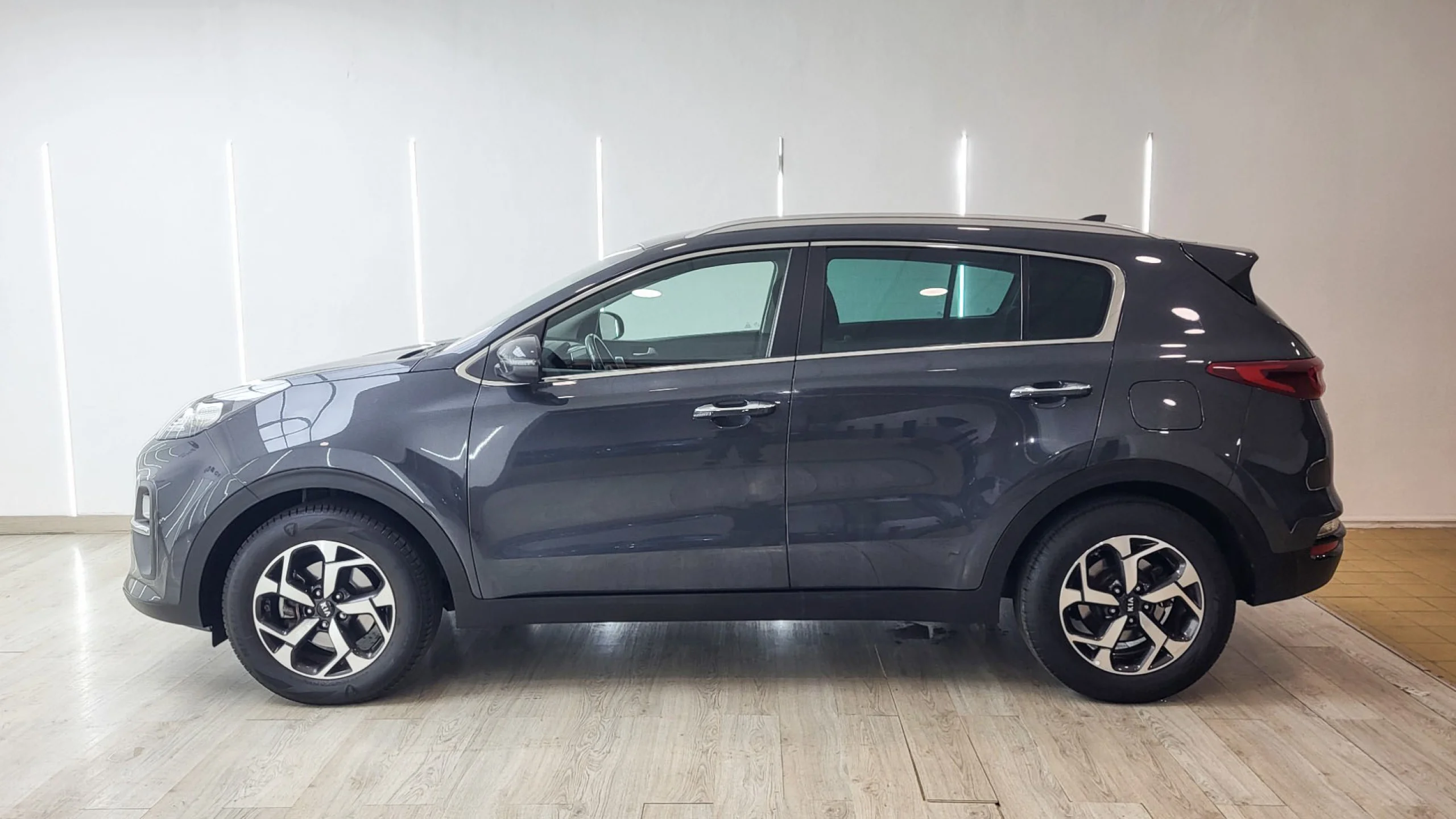 Kia Sportage 1.6 MHEV Drive 100kW 136CV 4x2 - Foto 16