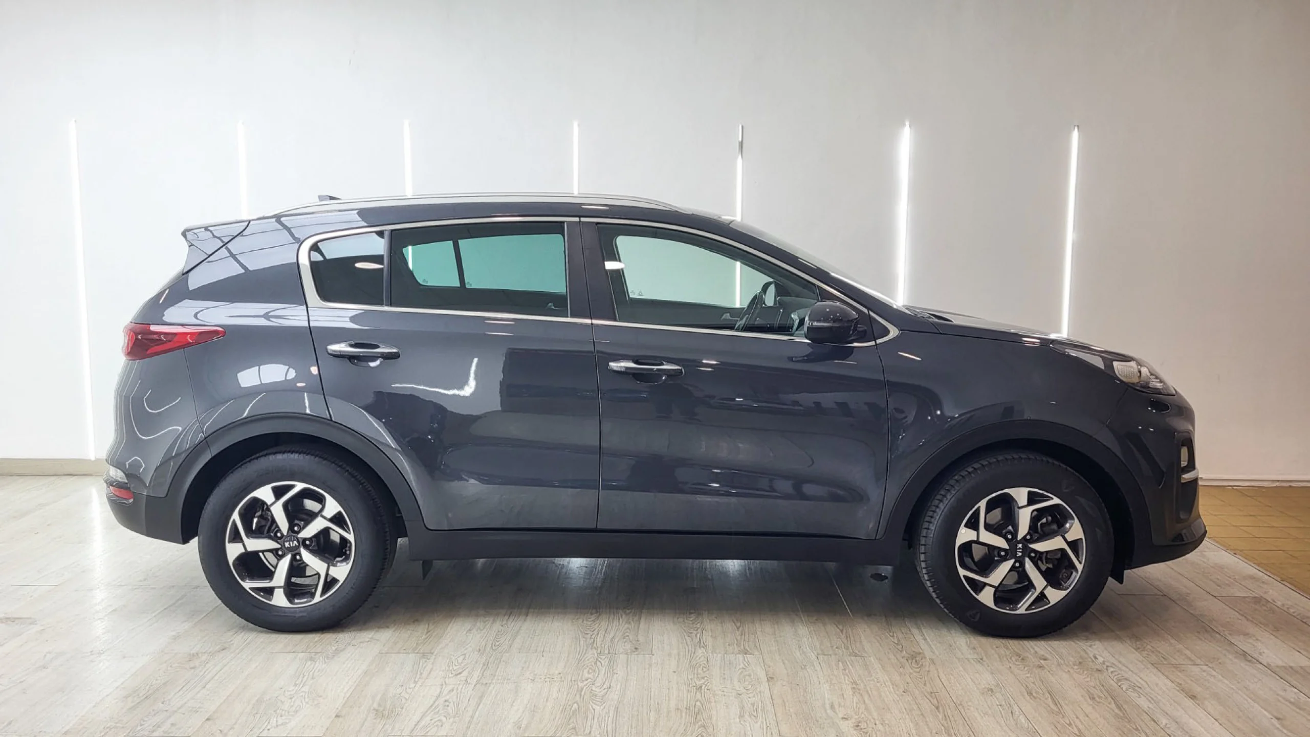 Kia Sportage 1.6 MHEV Drive 100kW 136CV 4x2 - Foto 17