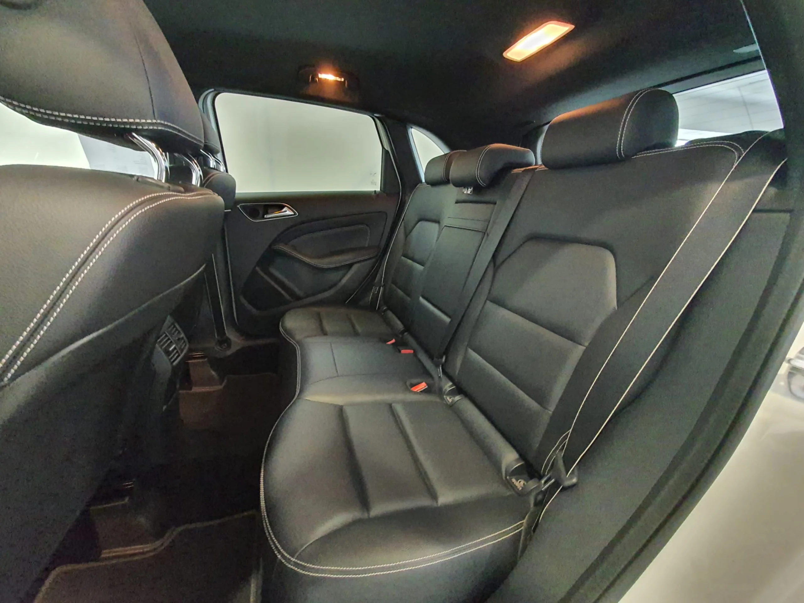 Mercedes-Benz B 200 Clase B B 200 d AMG Line - Foto 7