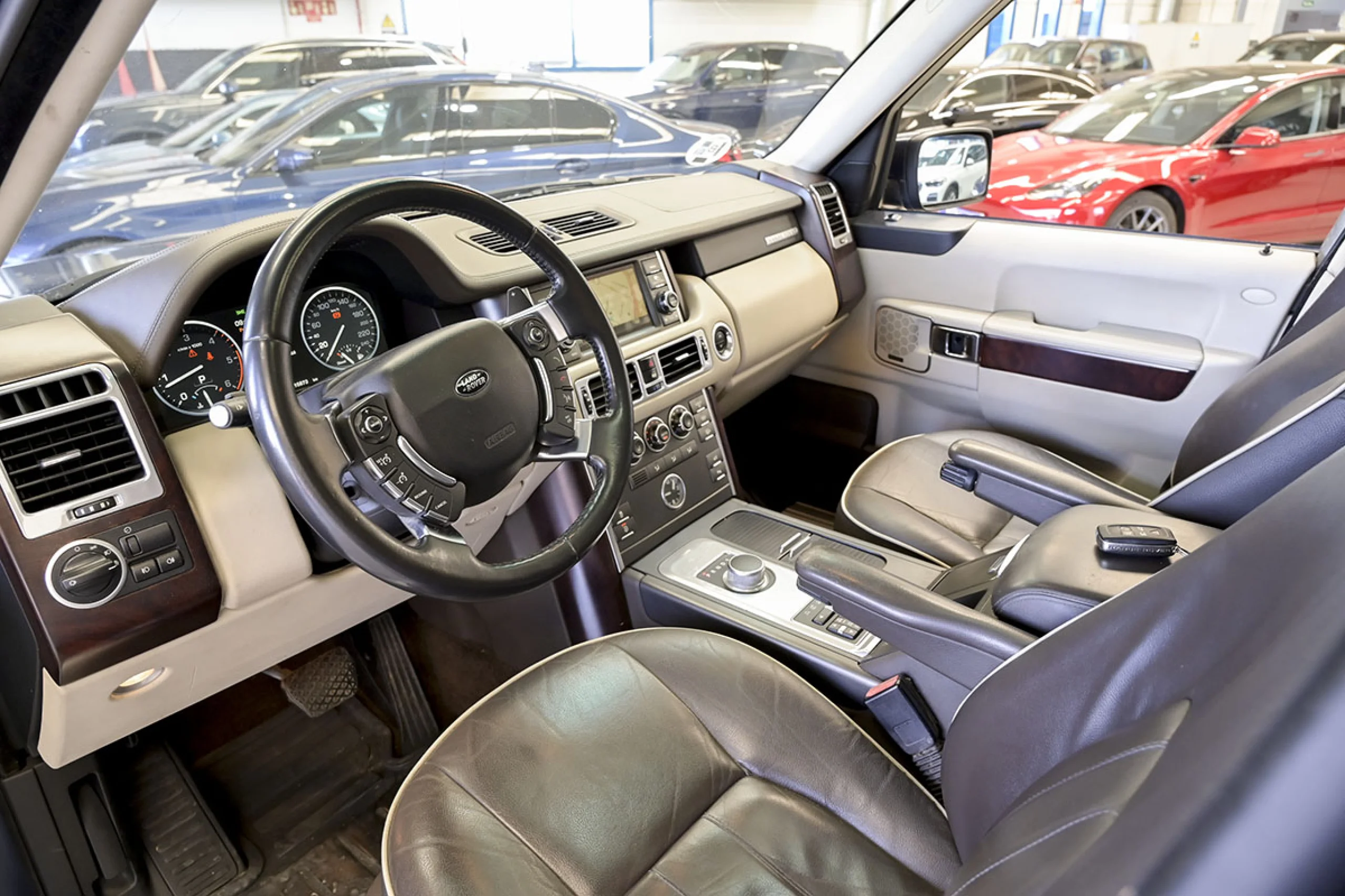 Land Rover Range Rover 4.4 TDV8 VOGUE  312cv - Foto 9