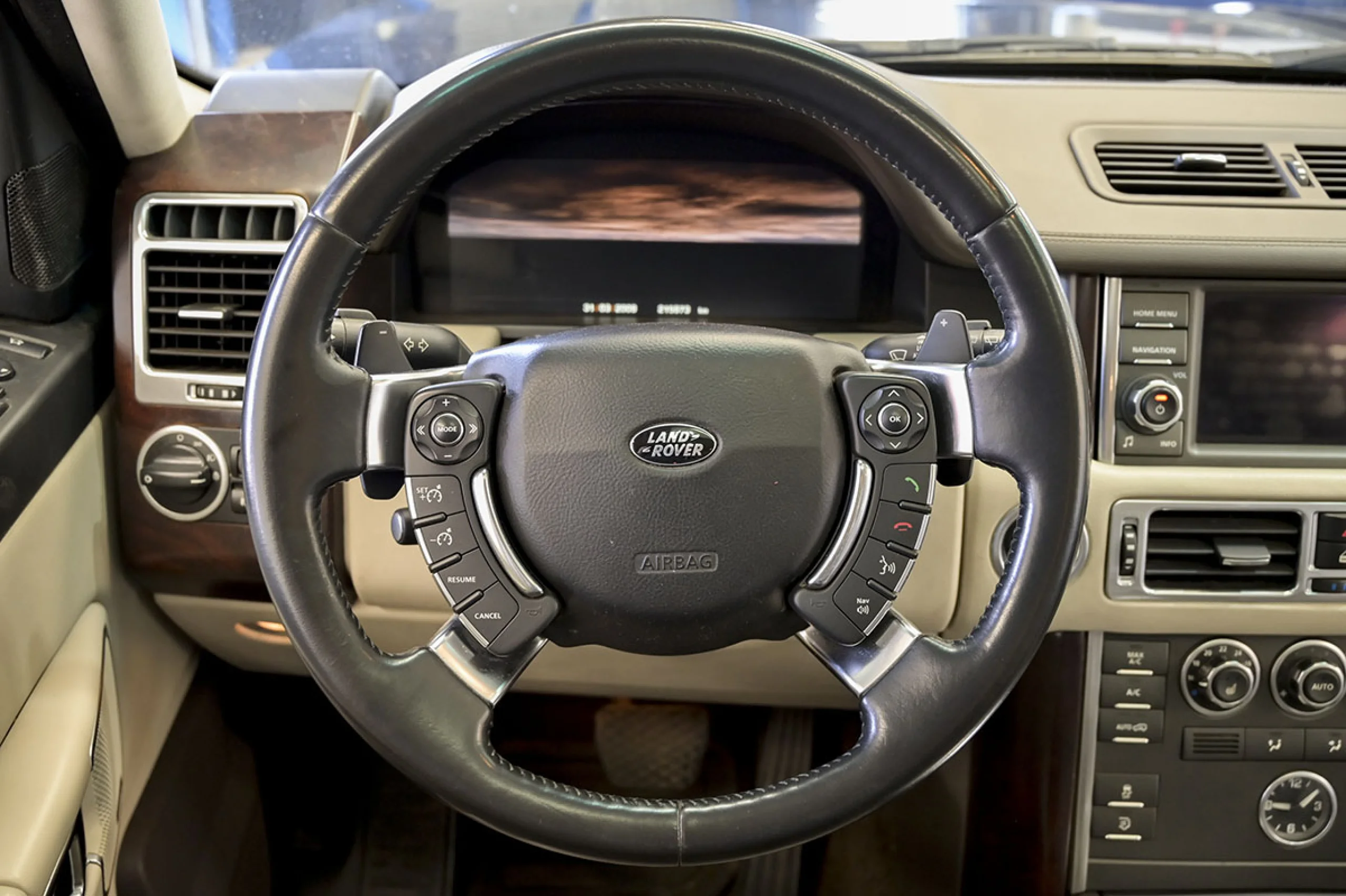 Land Rover Range Rover 4.4 TDV8 VOGUE  312cv - Foto 27