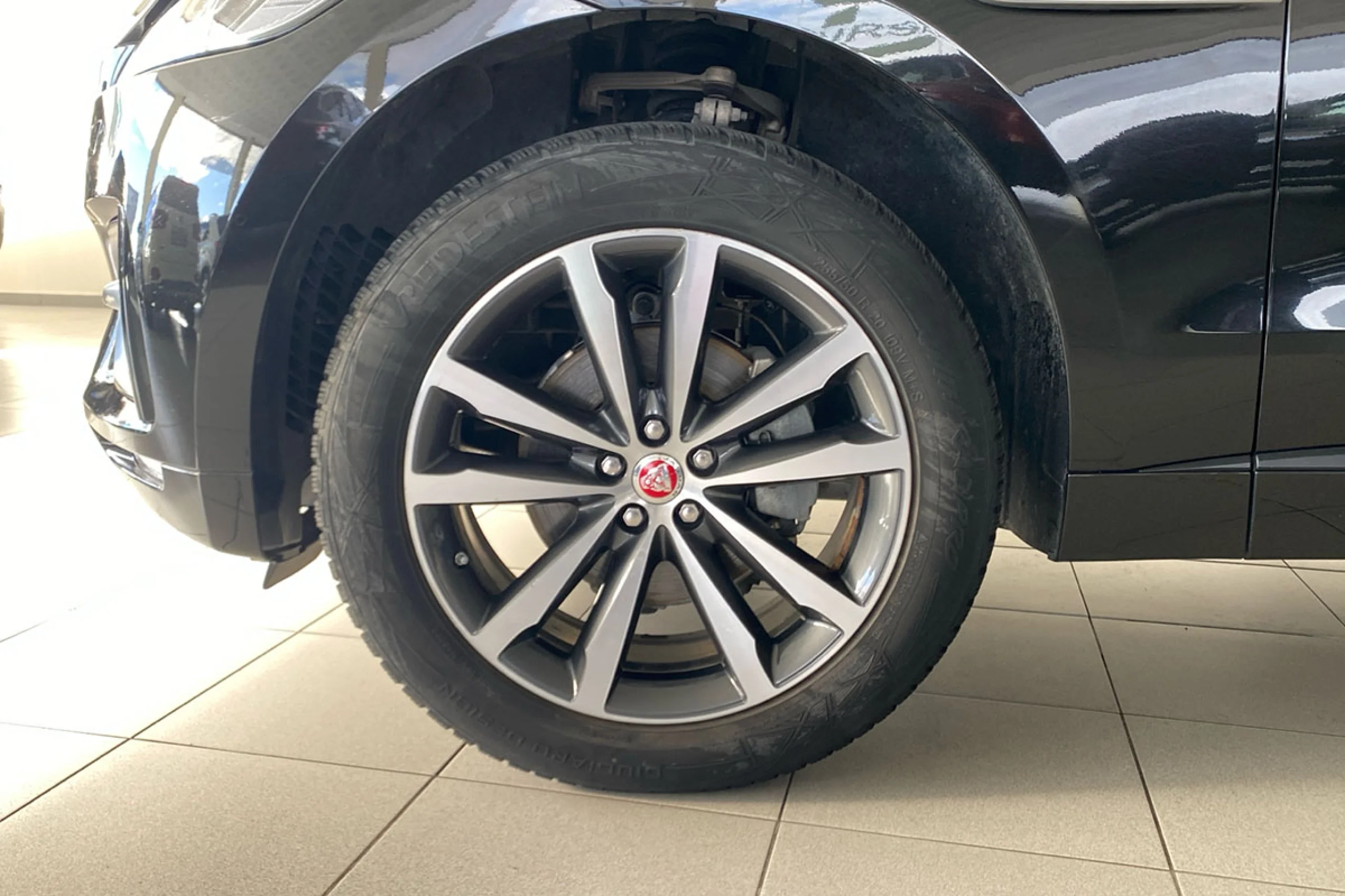 Jaguar F-Pace 2.0L i4D AWD Automatico RSport - Foto 12