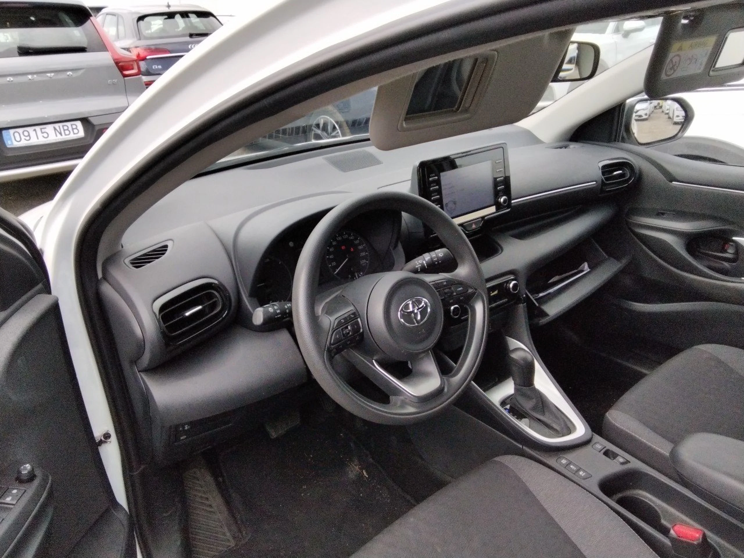 Toyota Yaris 1.5 120H Business Plus - Foto 7