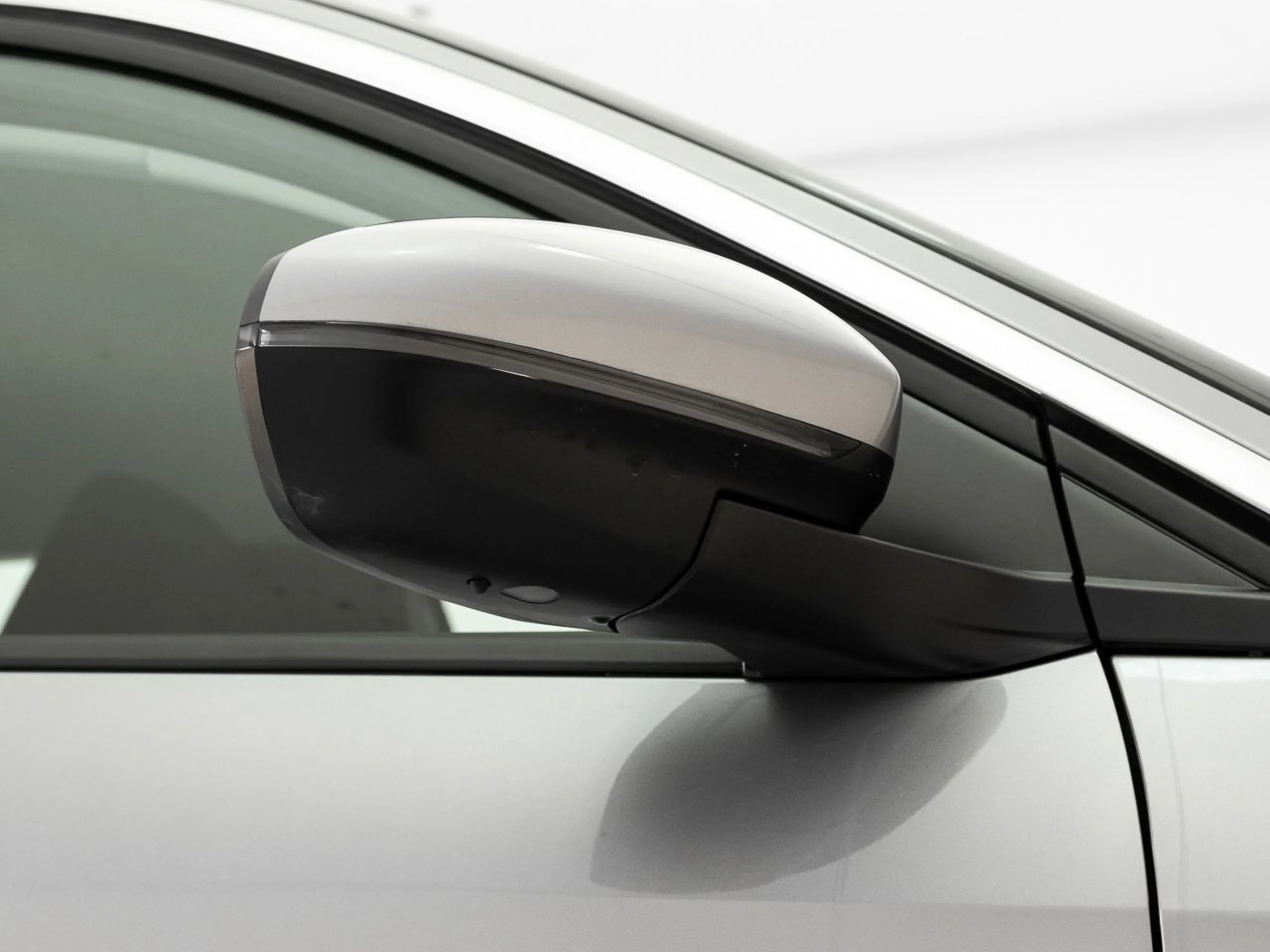 Peugeot 3008 1.2 PureTech 96KW SS Allure Pack EAT8 - Foto 5