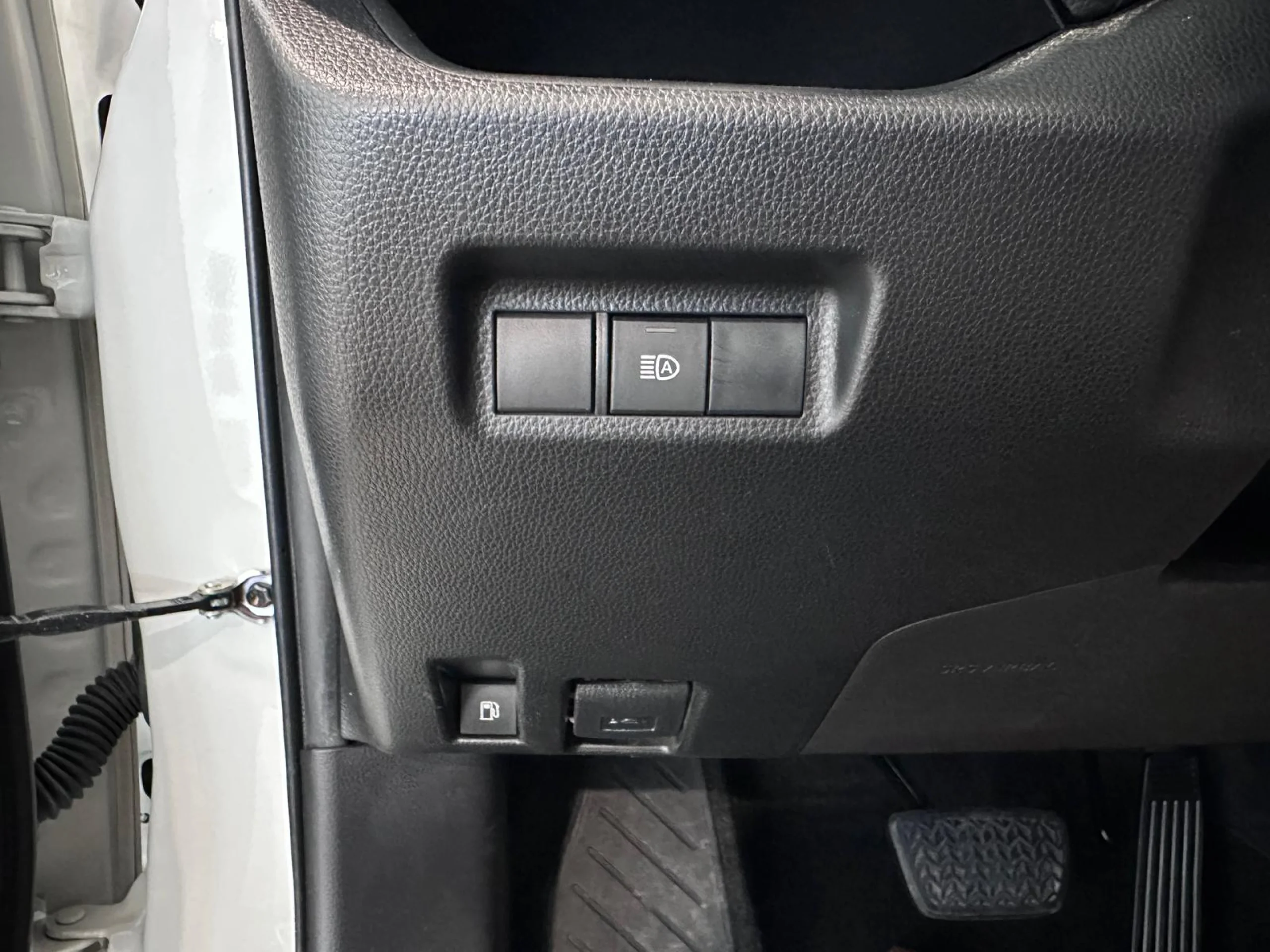 Toyota RAV 4 RAV4 2.5 220h Advance 2WD - Foto 18