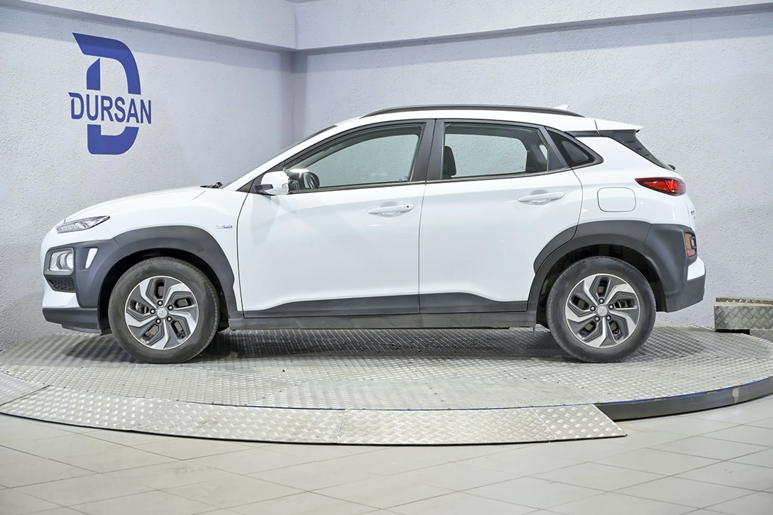 Hyundai Kona 1.6 GDI HEV Klass DCT - Foto 17