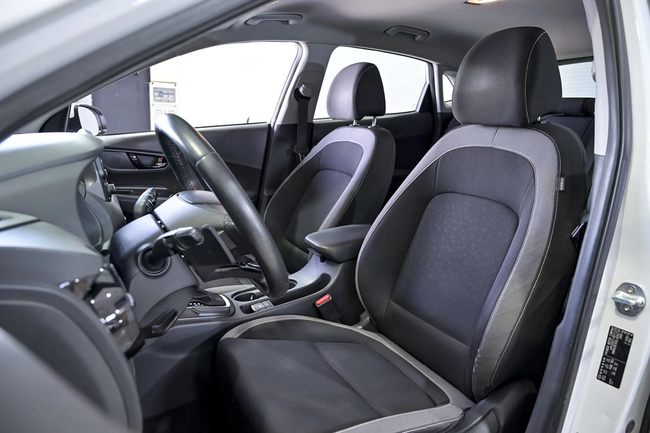 Hyundai Kona 1.6 GDI HEV Klass DCT - Foto 21