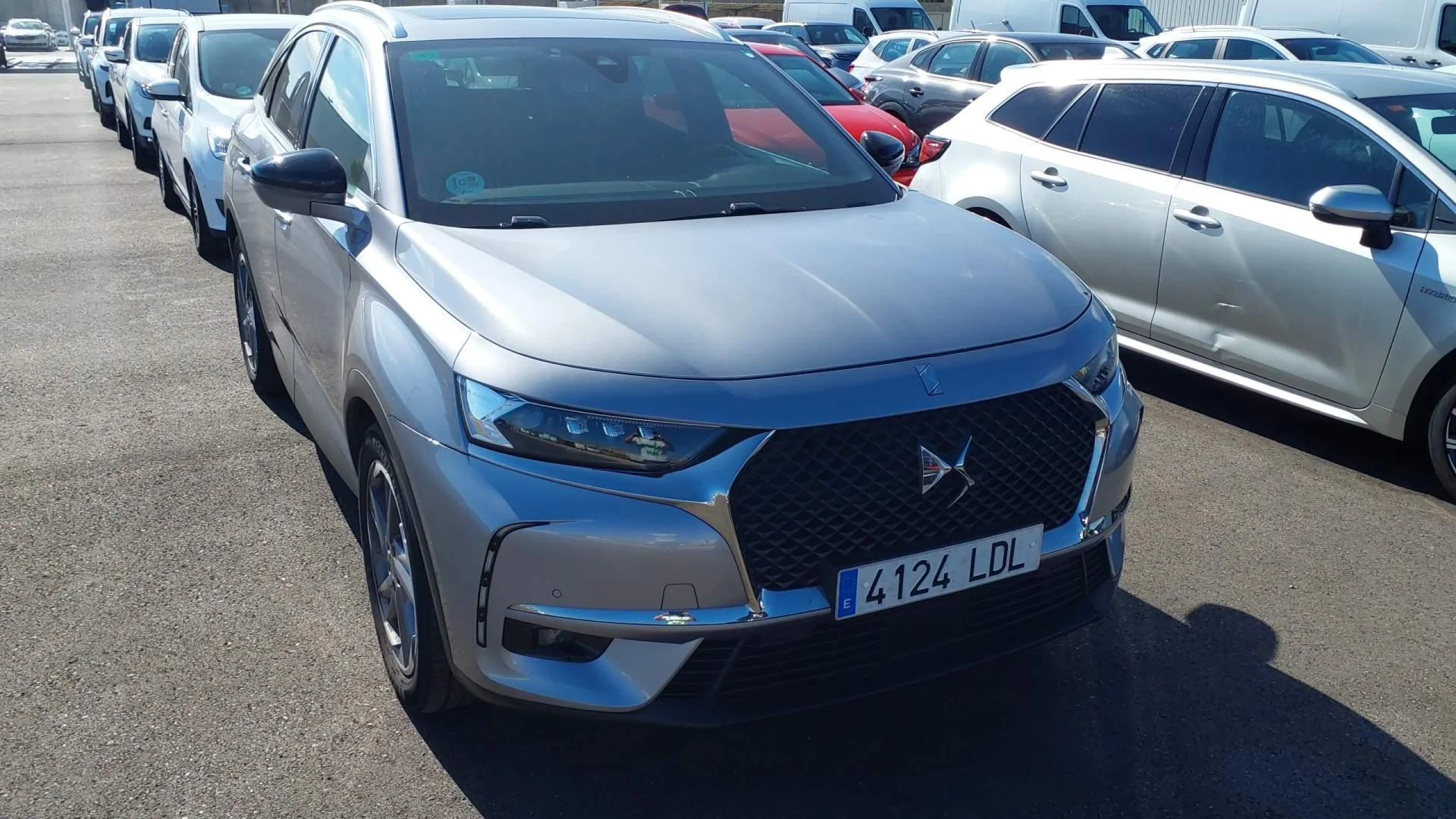 DS DS7 Crossback DS 7 CROSSBACK BlueHDi 132kW (180CV) Auto. SO CHIC - Foto 4