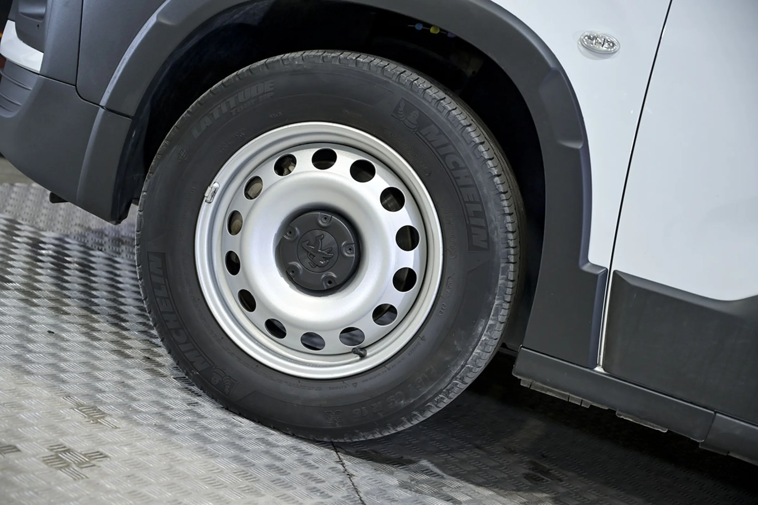 Peugeot Rifter Active Pack Business Std. BlueHDi 100 - Foto 14