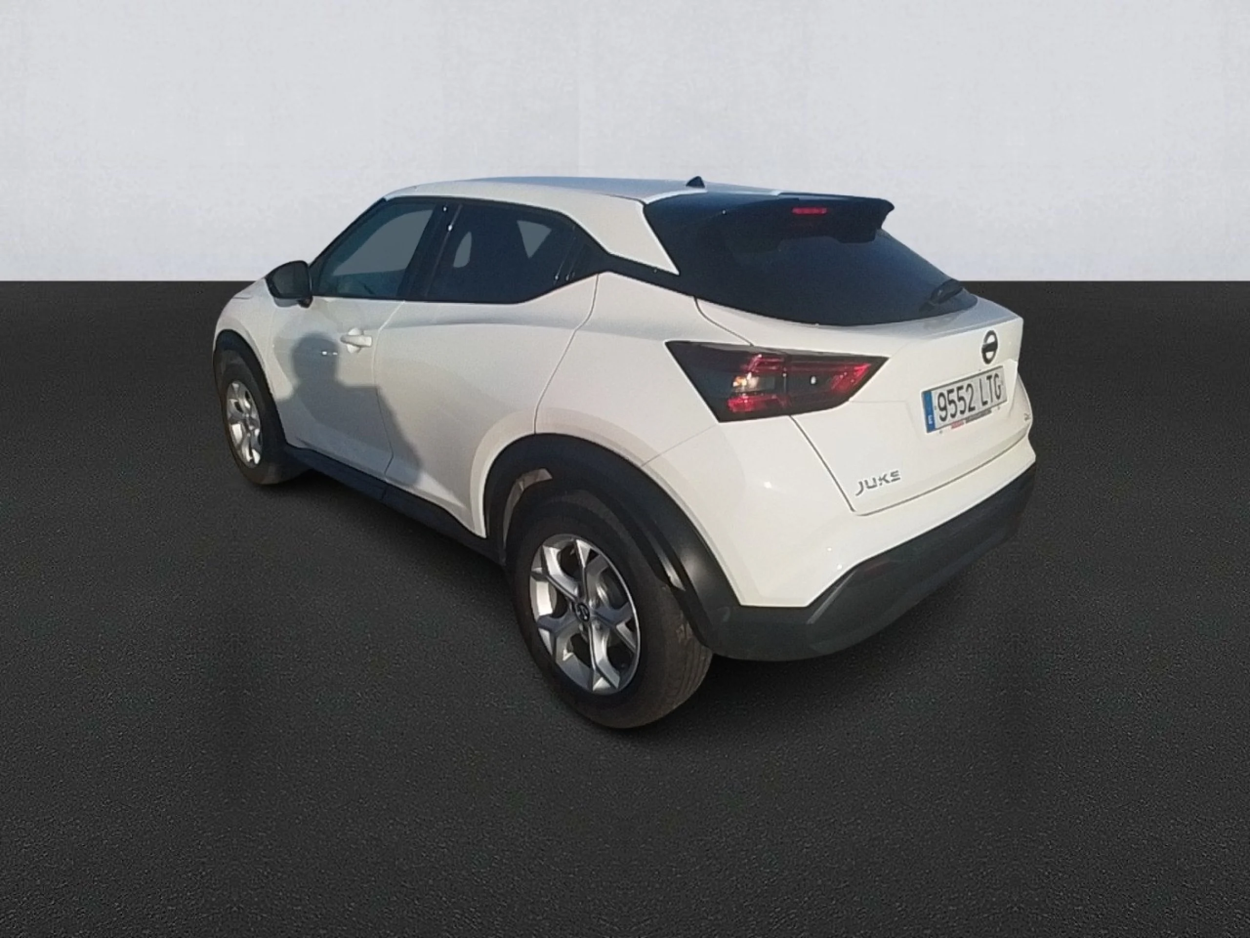 Nissan Juke DIG-T 84 kW (114 CV) 6M/T Acenta - Foto 6