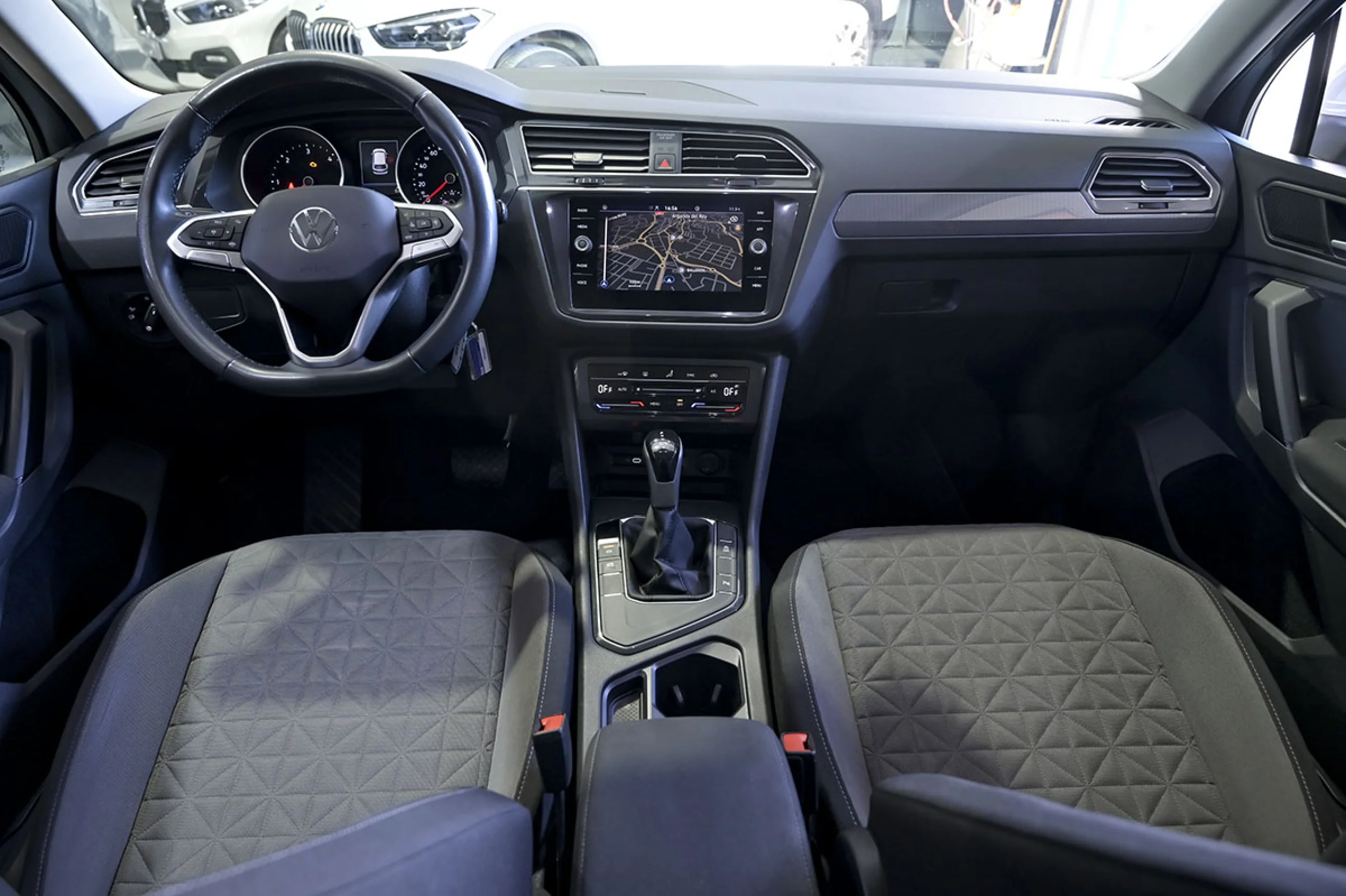 Volkswagen Tiguan Life 2.0 TDI 110kW 150CV DSG - Foto 8