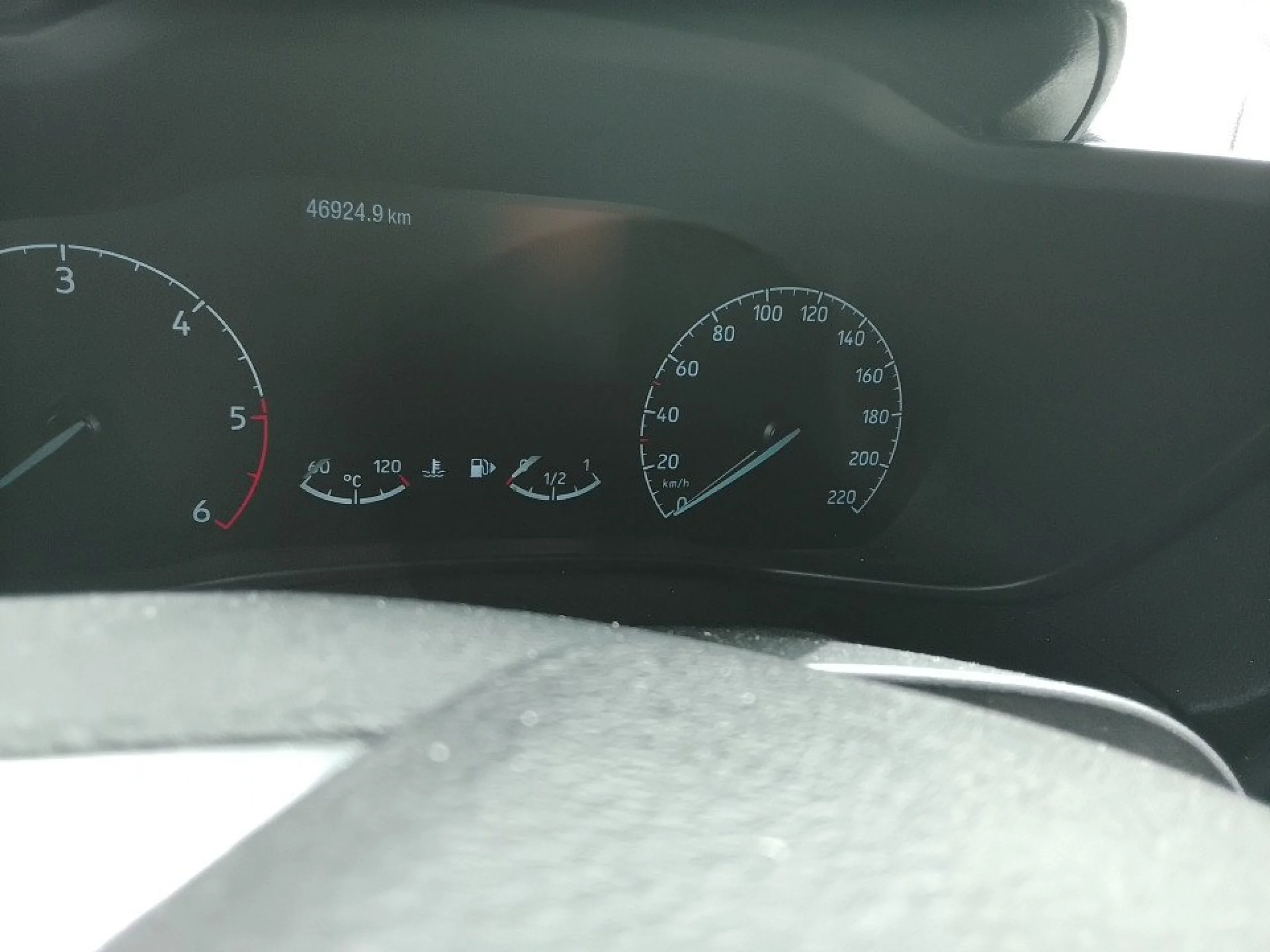 Ford Tourneo Connect 1.5 TDCi 88kW (120CV) Trend - Foto 8