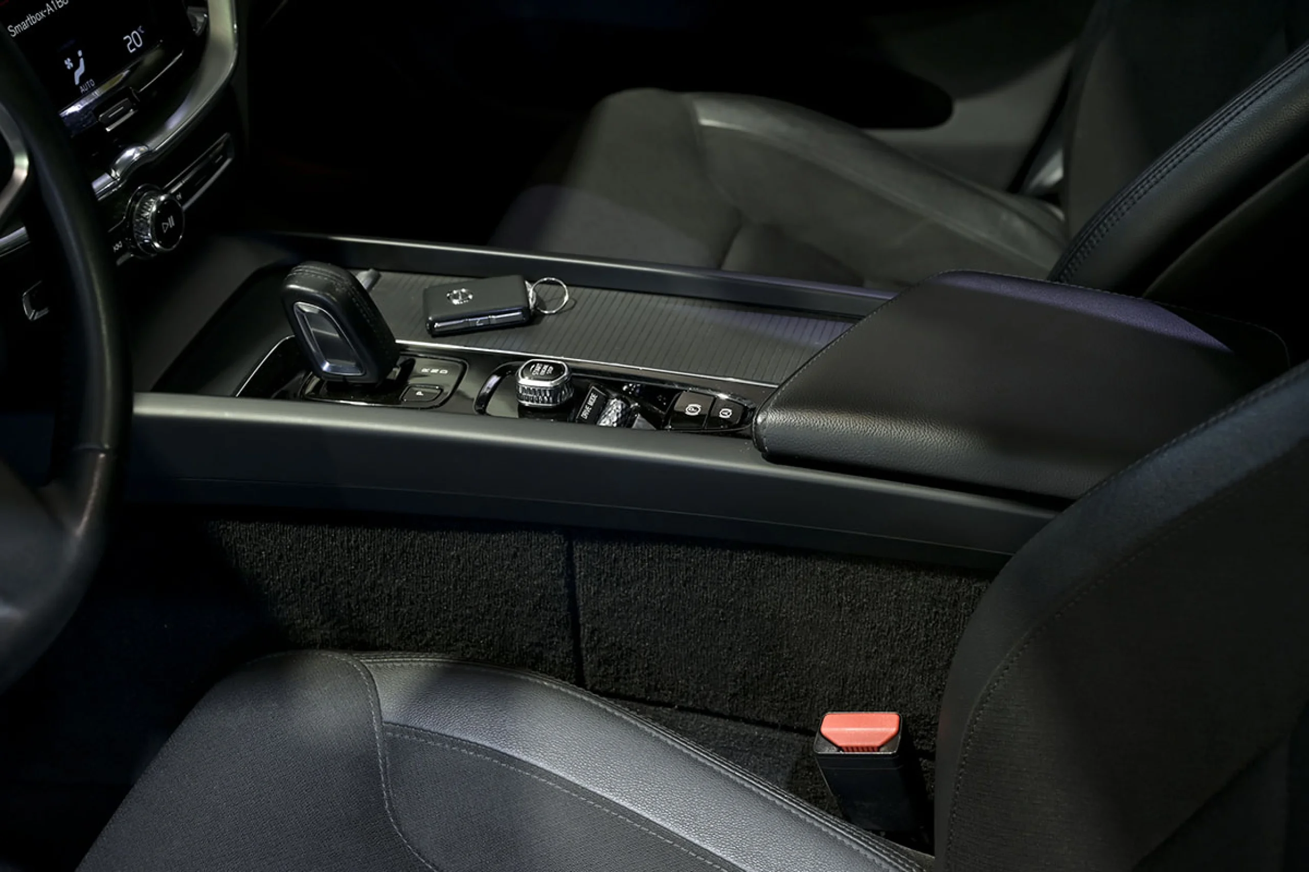 Volvo XC 60 XC60 2.0 T8 AWD Business Plus Auto - Foto 29