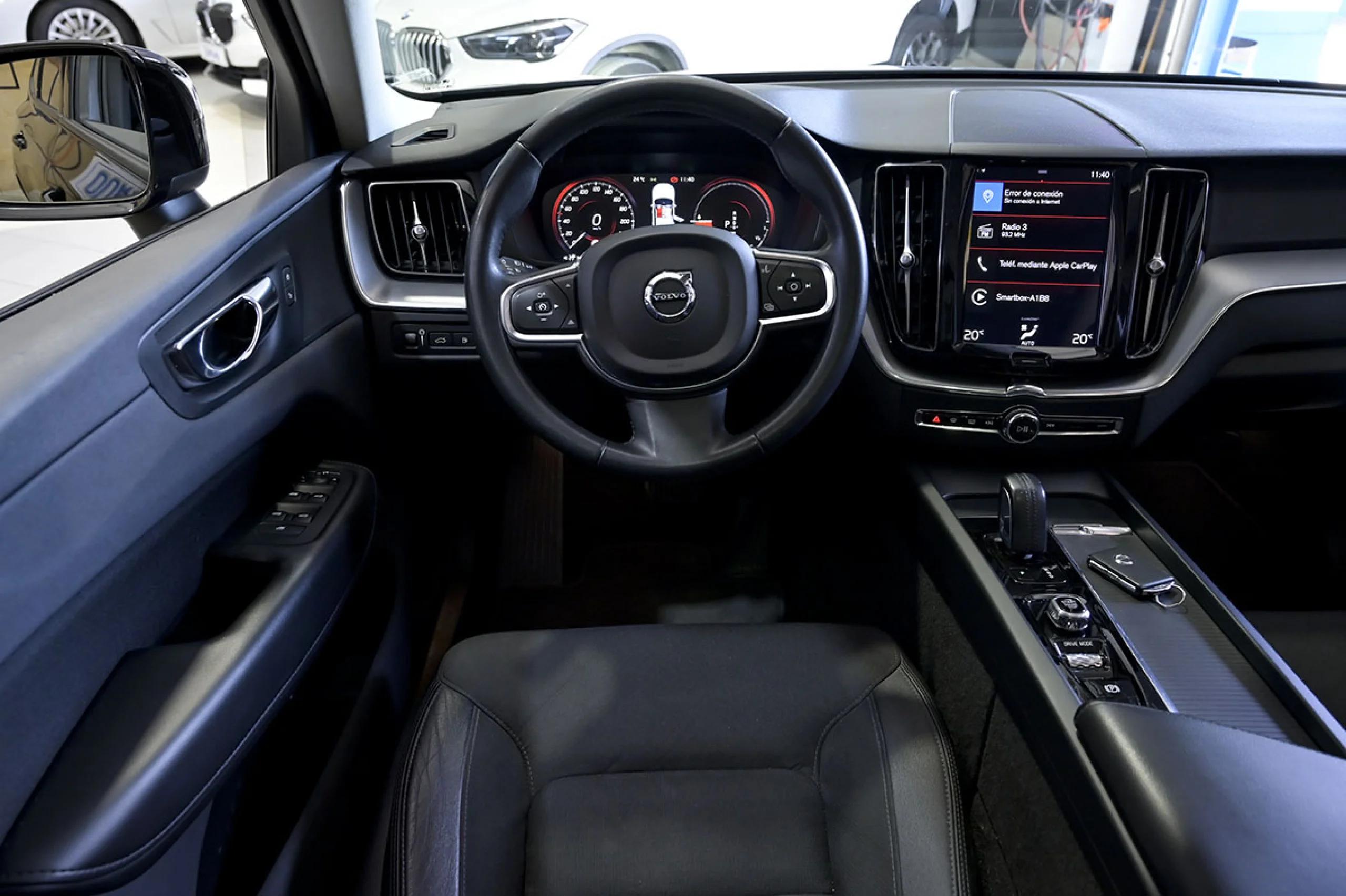 Volvo XC 60 XC60 2.0 T8 AWD Business Plus Auto - Foto 32