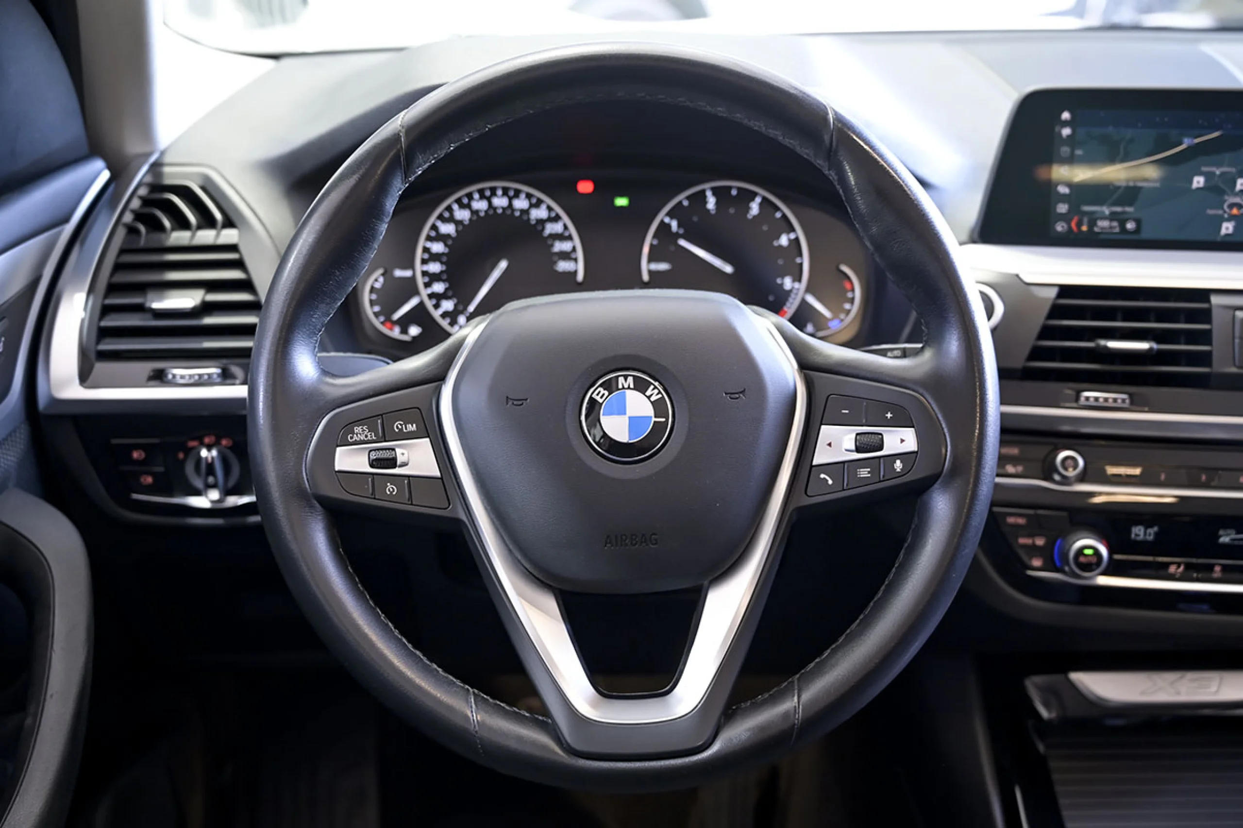 BMW X3 xDrive20d - Foto 24