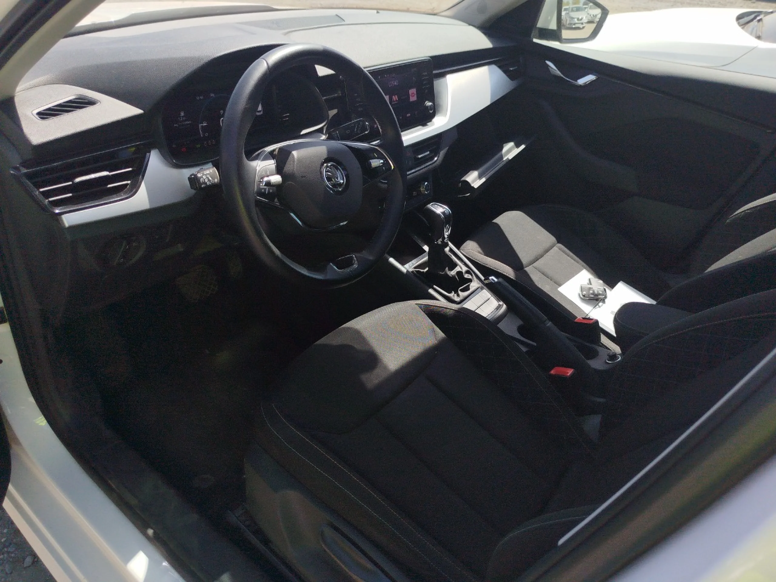 Skoda Kamiq 1.0 TSI 81kW (110CV) DSG AMBITION - Foto 7