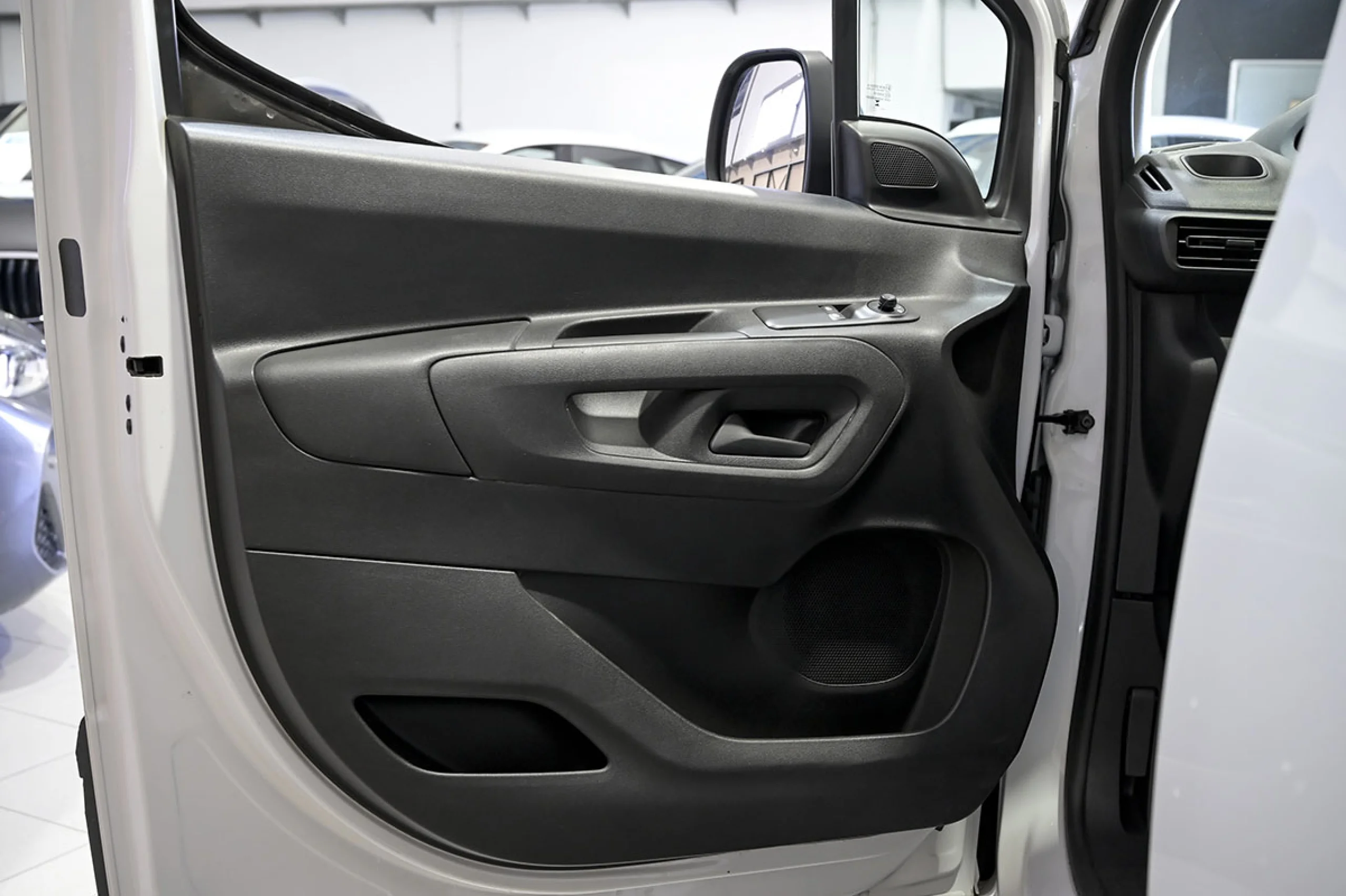 Peugeot Rifter Active Pack Business Std. BlueHDi 100 - Foto 18