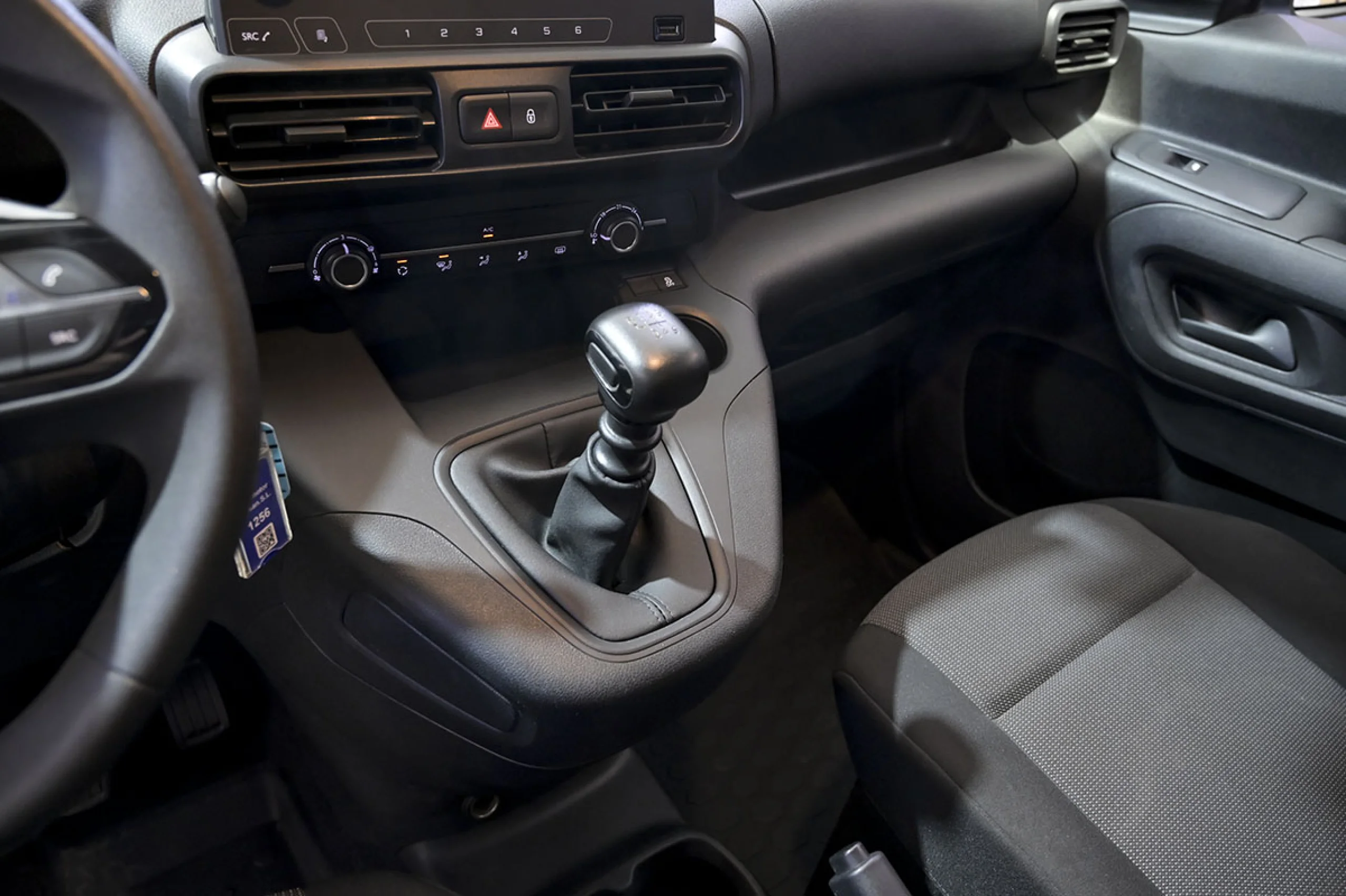 Peugeot Rifter Active Pack Business Std. BlueHDi 100 - Foto 25