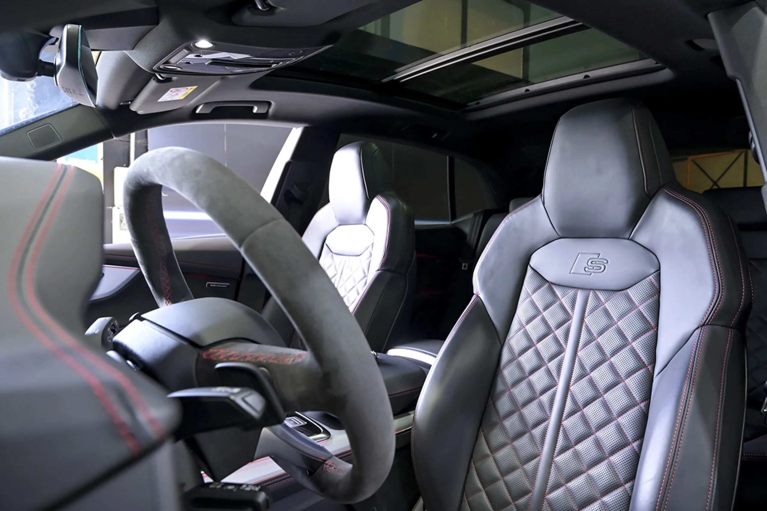 Audi Q8 50 TDI 210kW Black Line Plus quattro tip - Foto 9