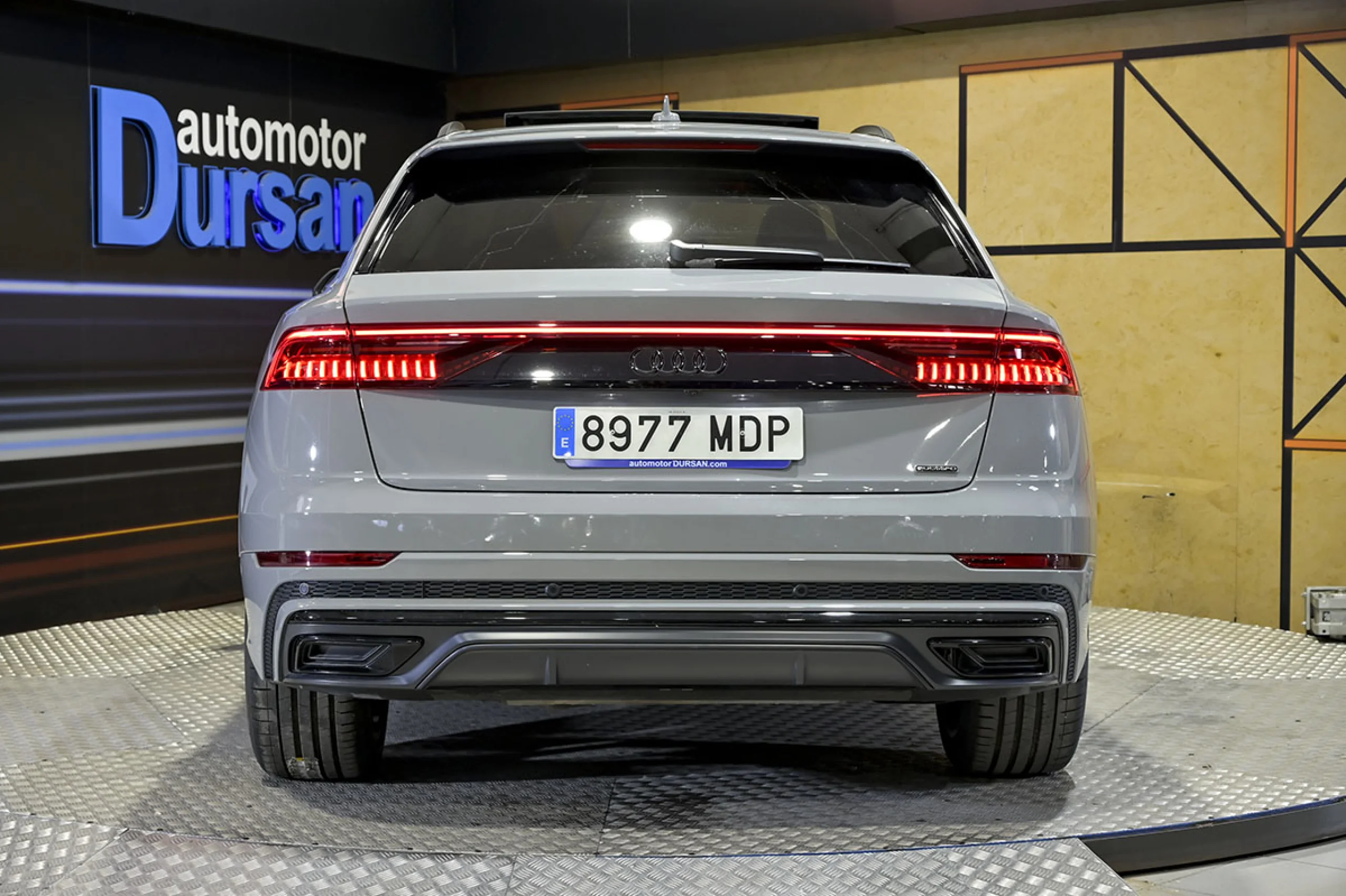 Audi Q8 50 TDI 210kW Black Line Plus quattro tip - Foto 11