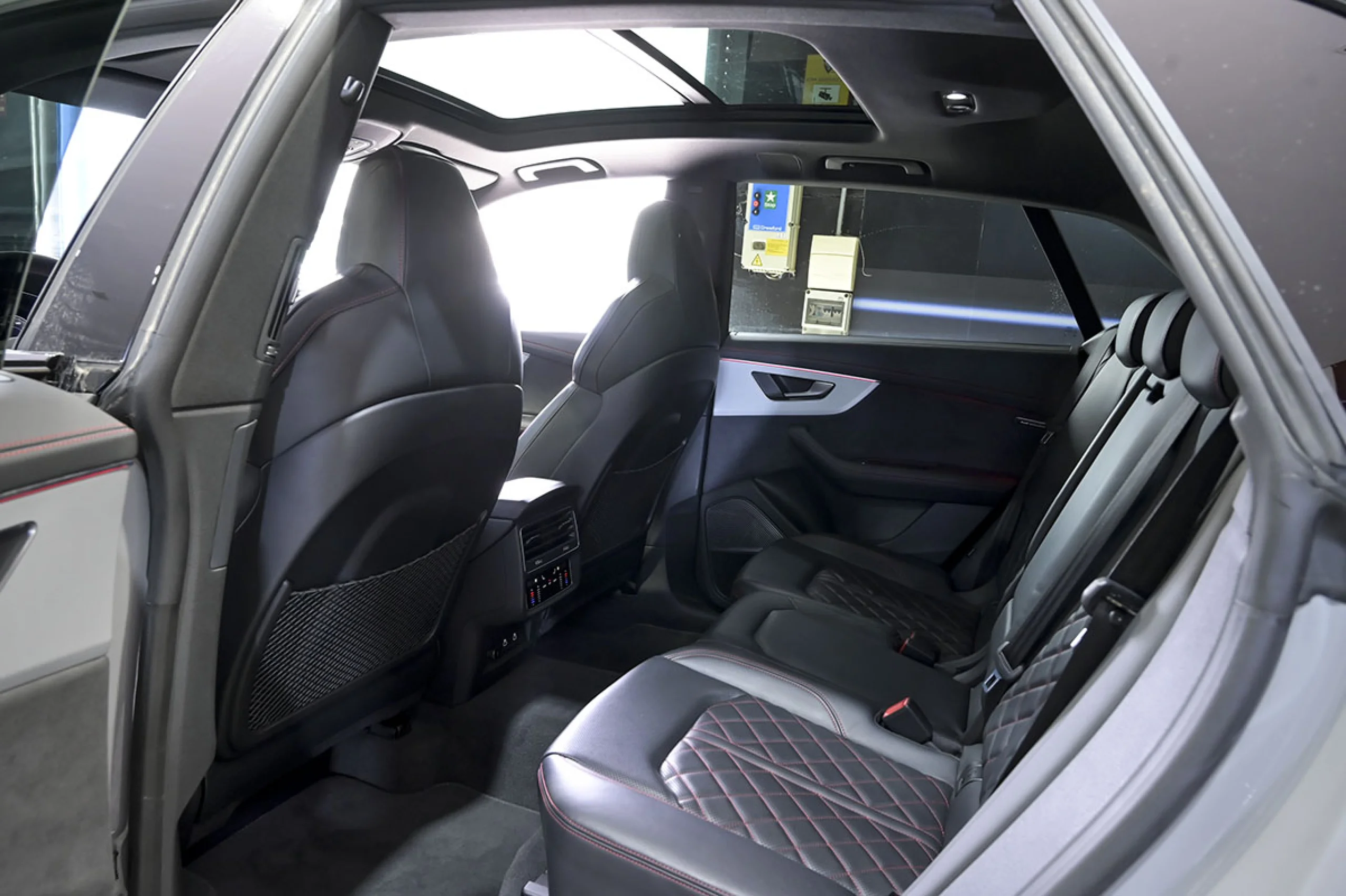 Audi Q8 50 TDI 210kW Black Line Plus quattro tip - Foto 15