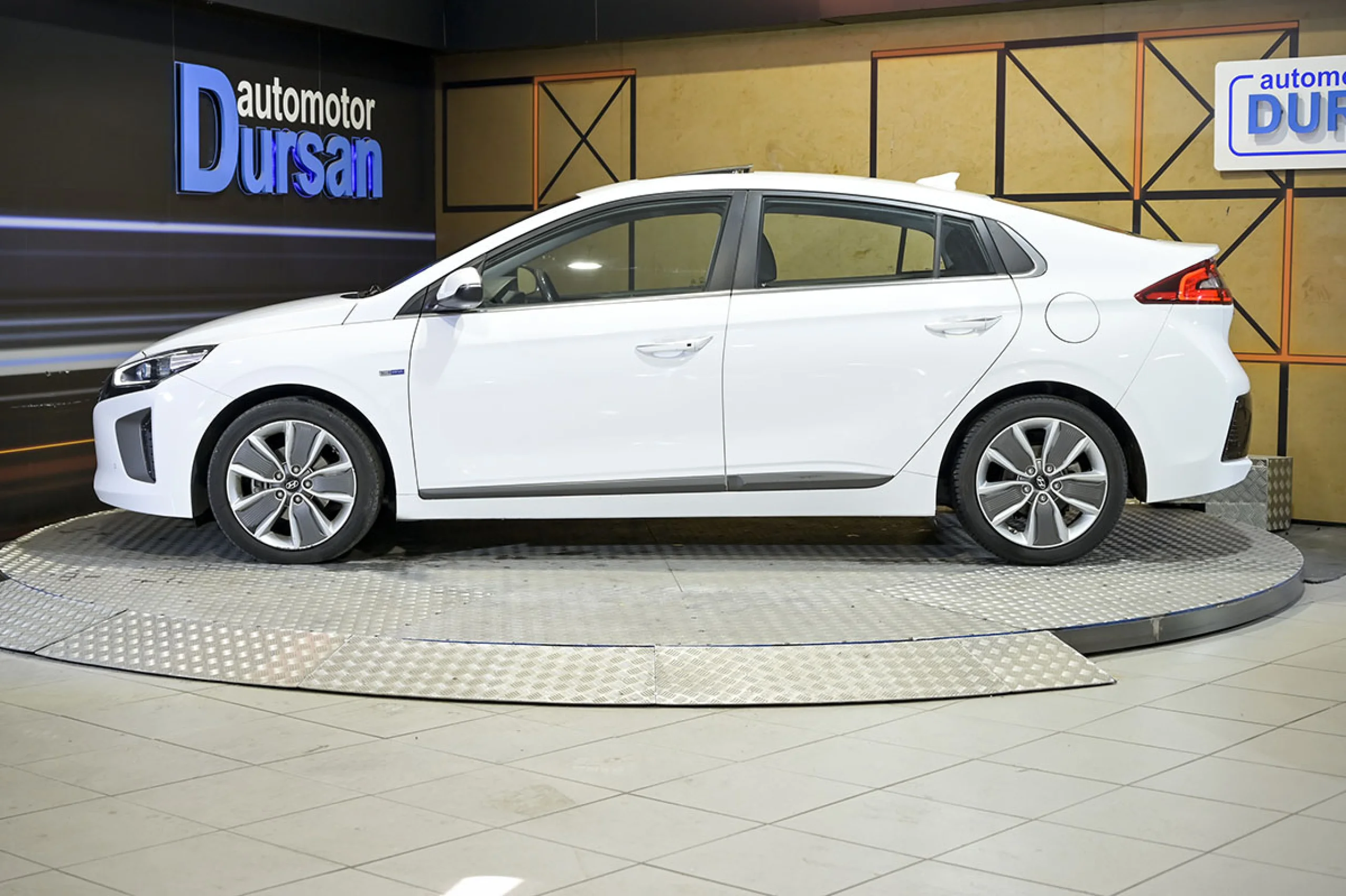 Hyundai Ioniq 1.6 GDI HEV Tecno DCT - Foto 19
