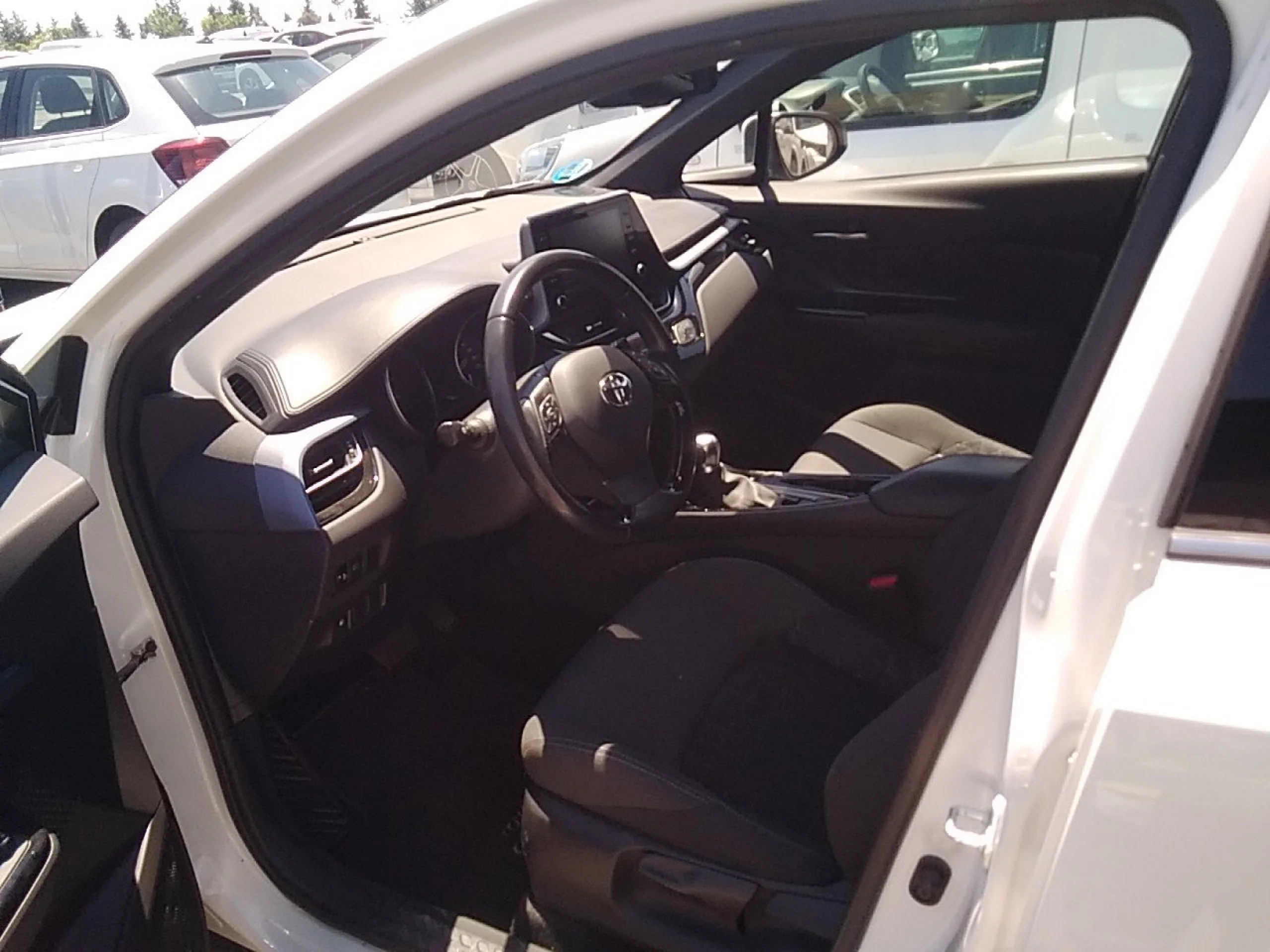 Toyota C-HR 1.8 125H Advance - Foto 7