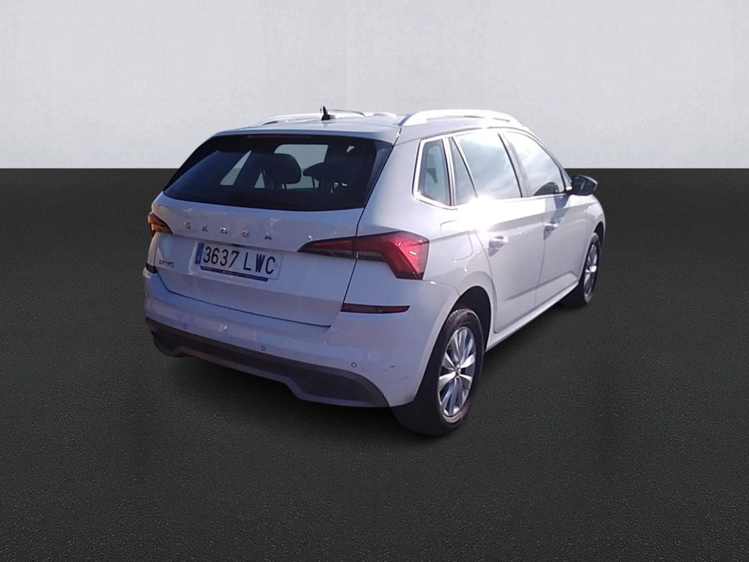 Skoda Kamiq 1.0 TSI 81kW (110CV) DSG AMBITION - Foto 4