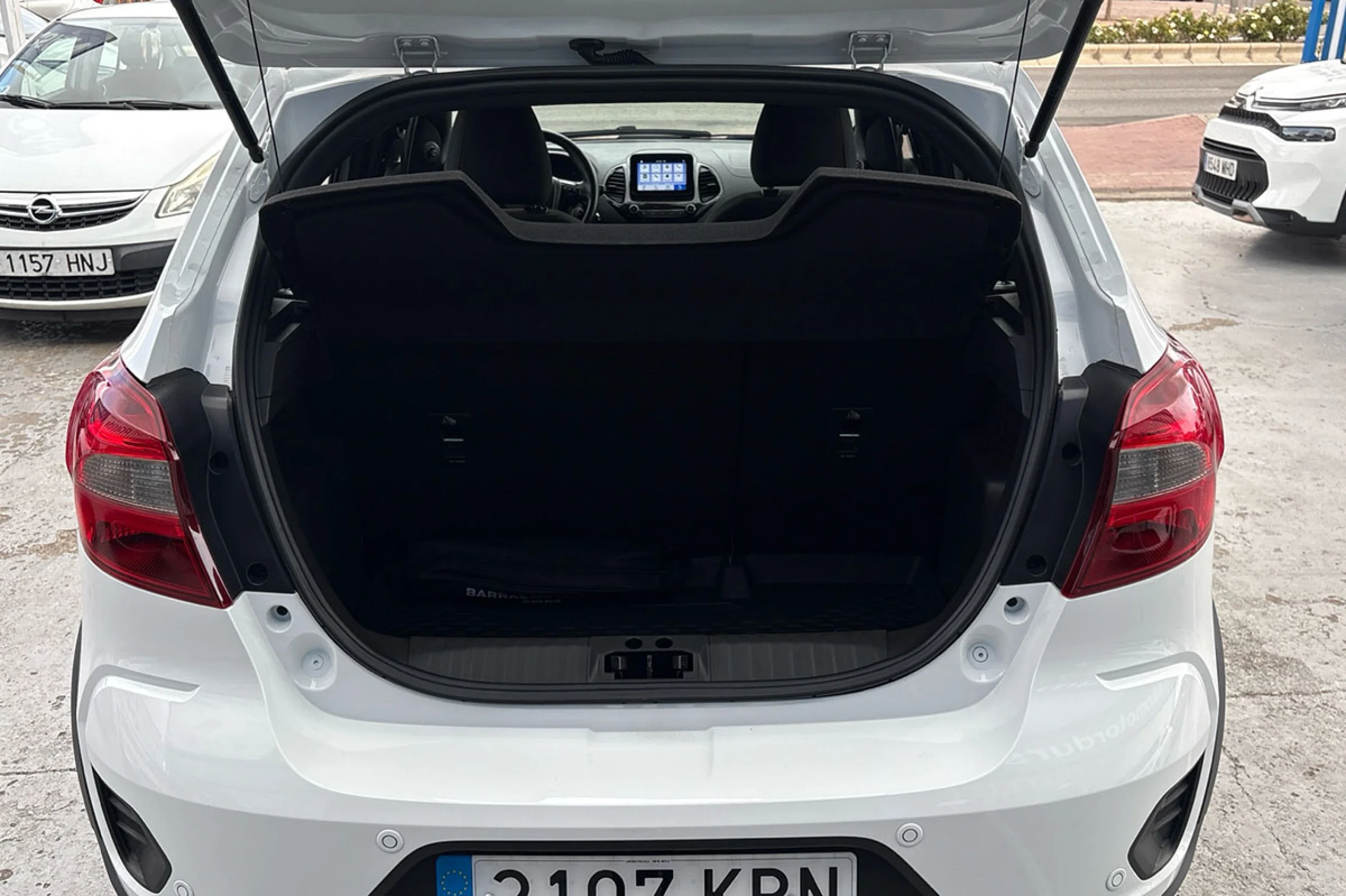 Ford Ka 1.2 TiVCT 63kW Active - Foto 12