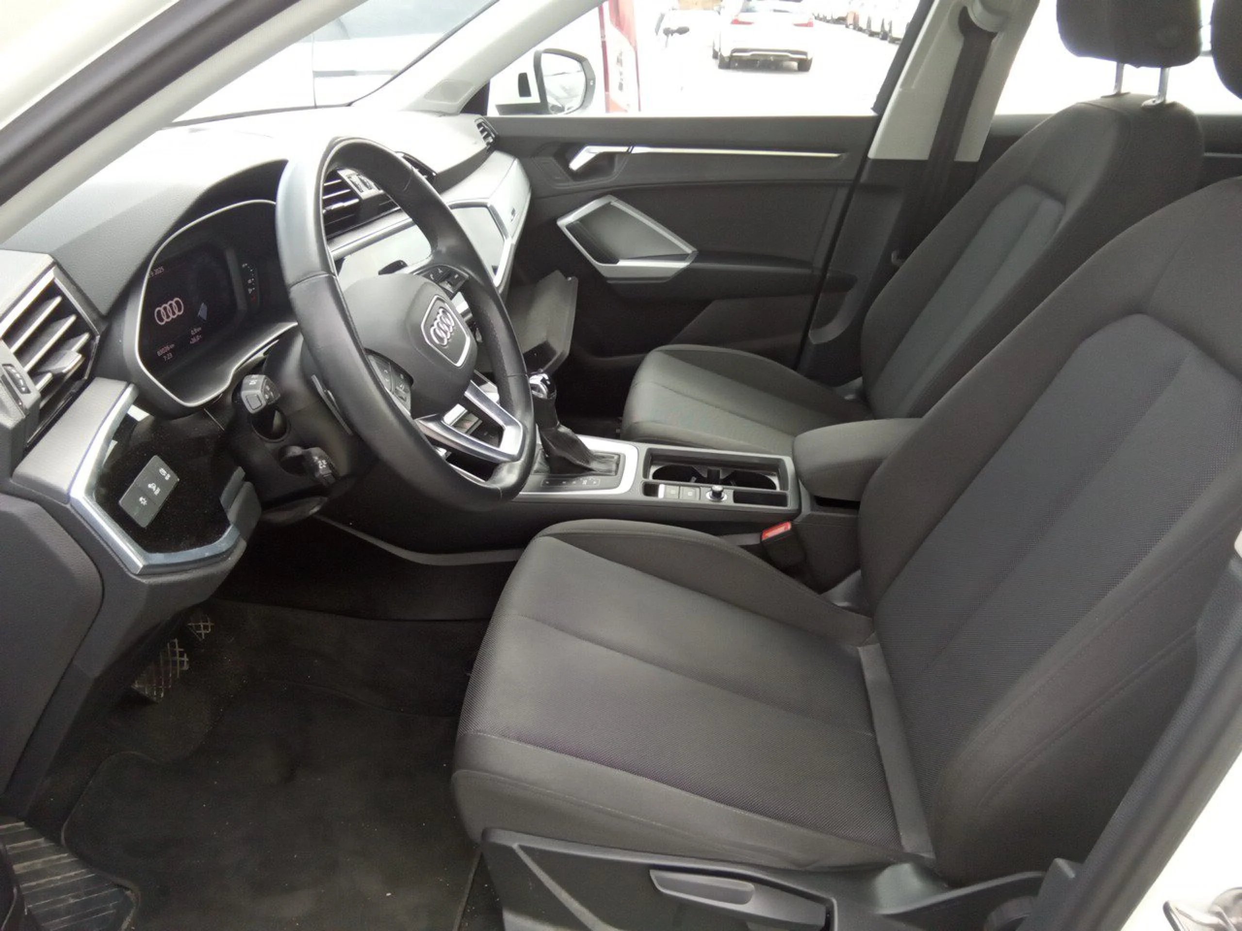 Audi Q3 SPORTBACK Advanced 35 TDI 110kW (150CV) S tronic - Foto 7