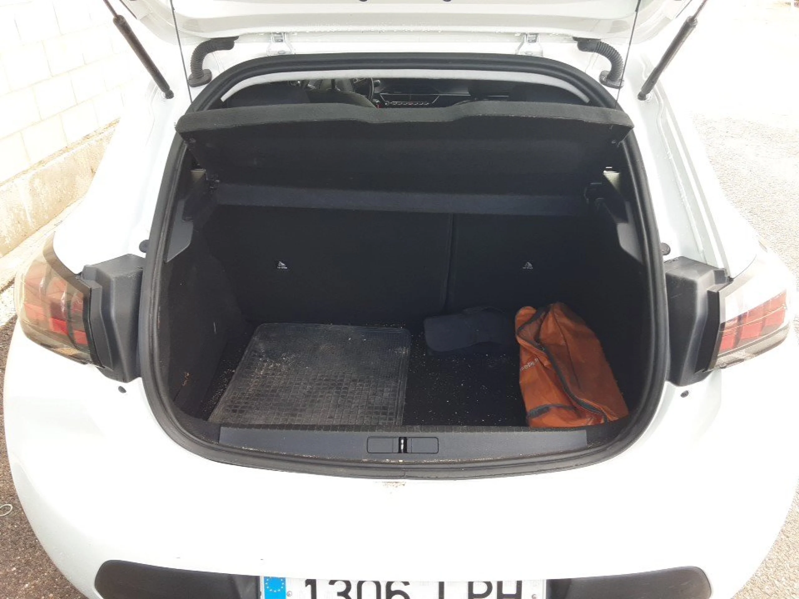 Peugeot 208 BlueHDi 73kW (100CV) Active - Foto 7