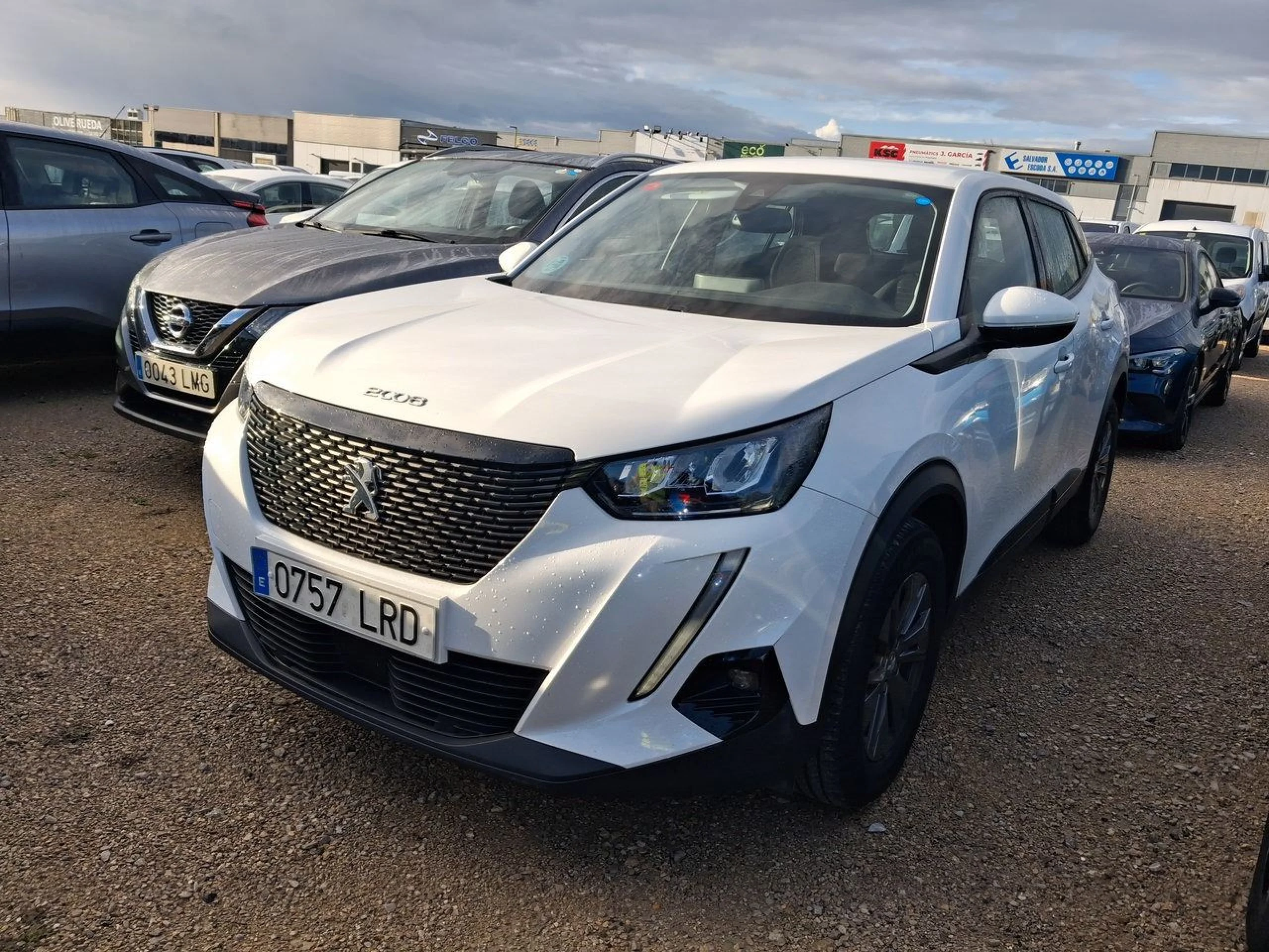 Peugeot 2008 Active Pack BlueHDI 81kW (110CV) - Foto 1