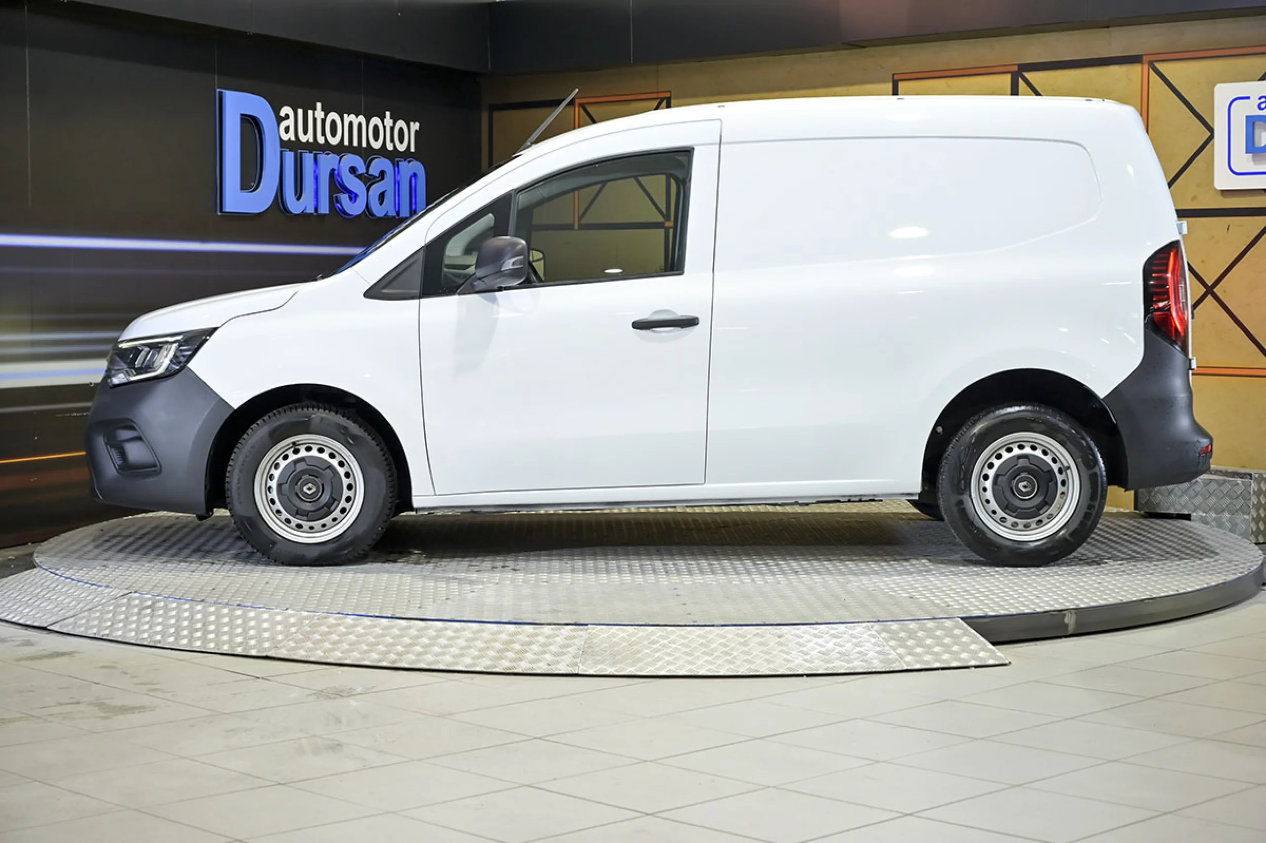 Renault Kangoo Furgón L1 1.5 Blue dCi 70kW 95CV - Foto 19