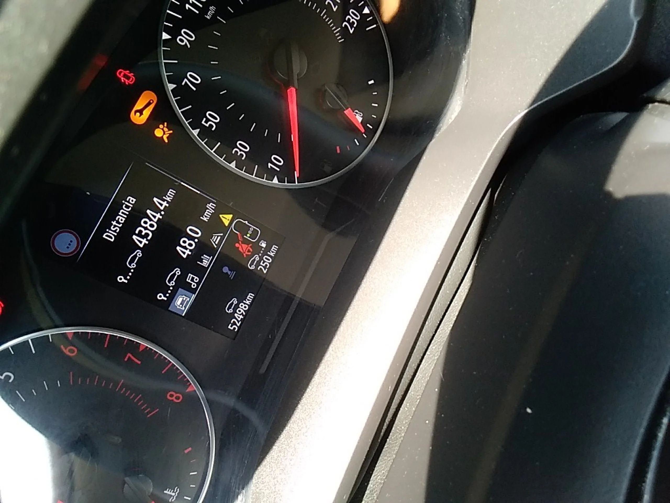 Renault Captur Intens TCe 90 - Foto 8