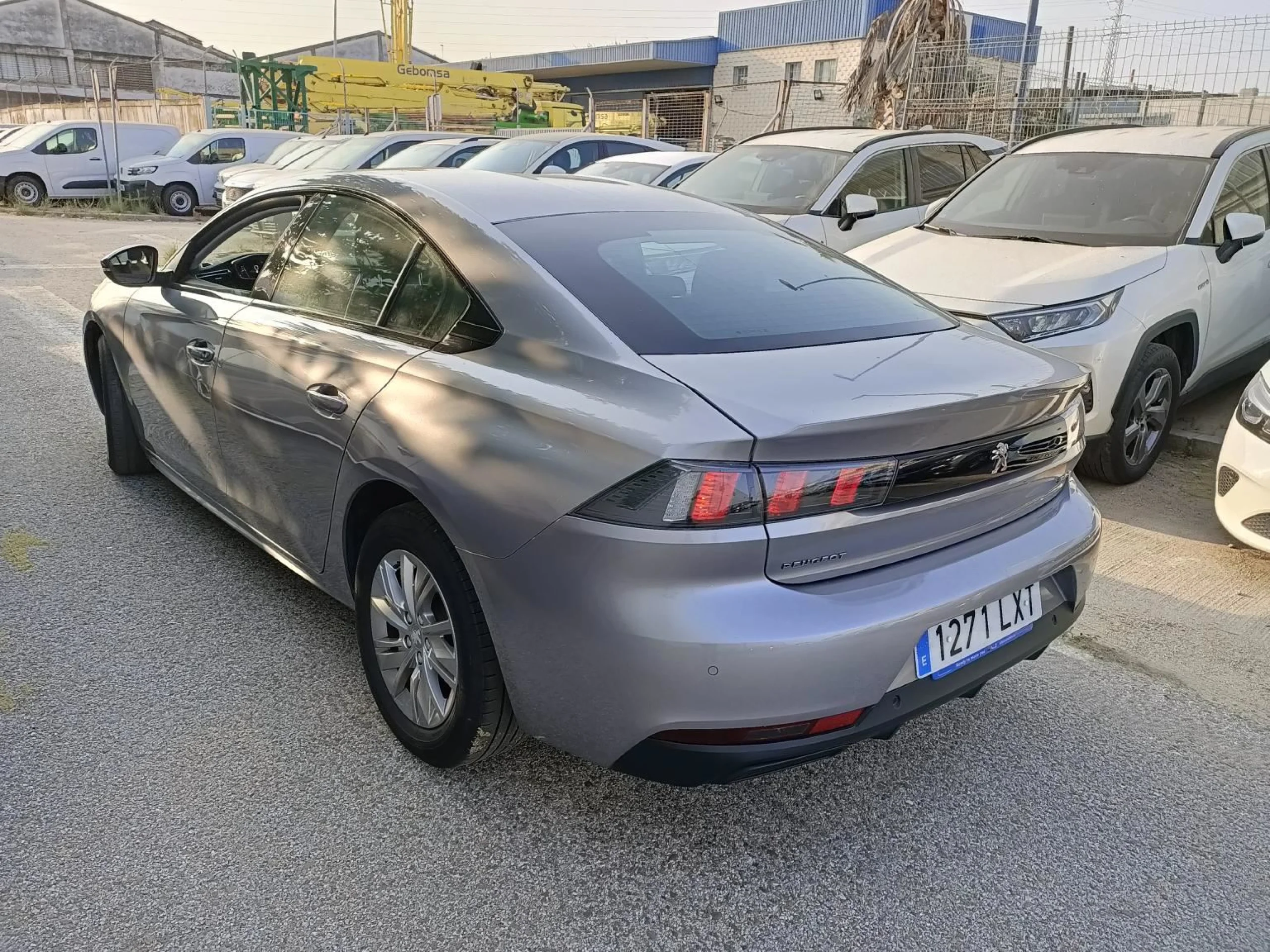 Peugeot 508 5P Active Pack BlueHDi 130 S&amp;S EAT8 - Foto 2