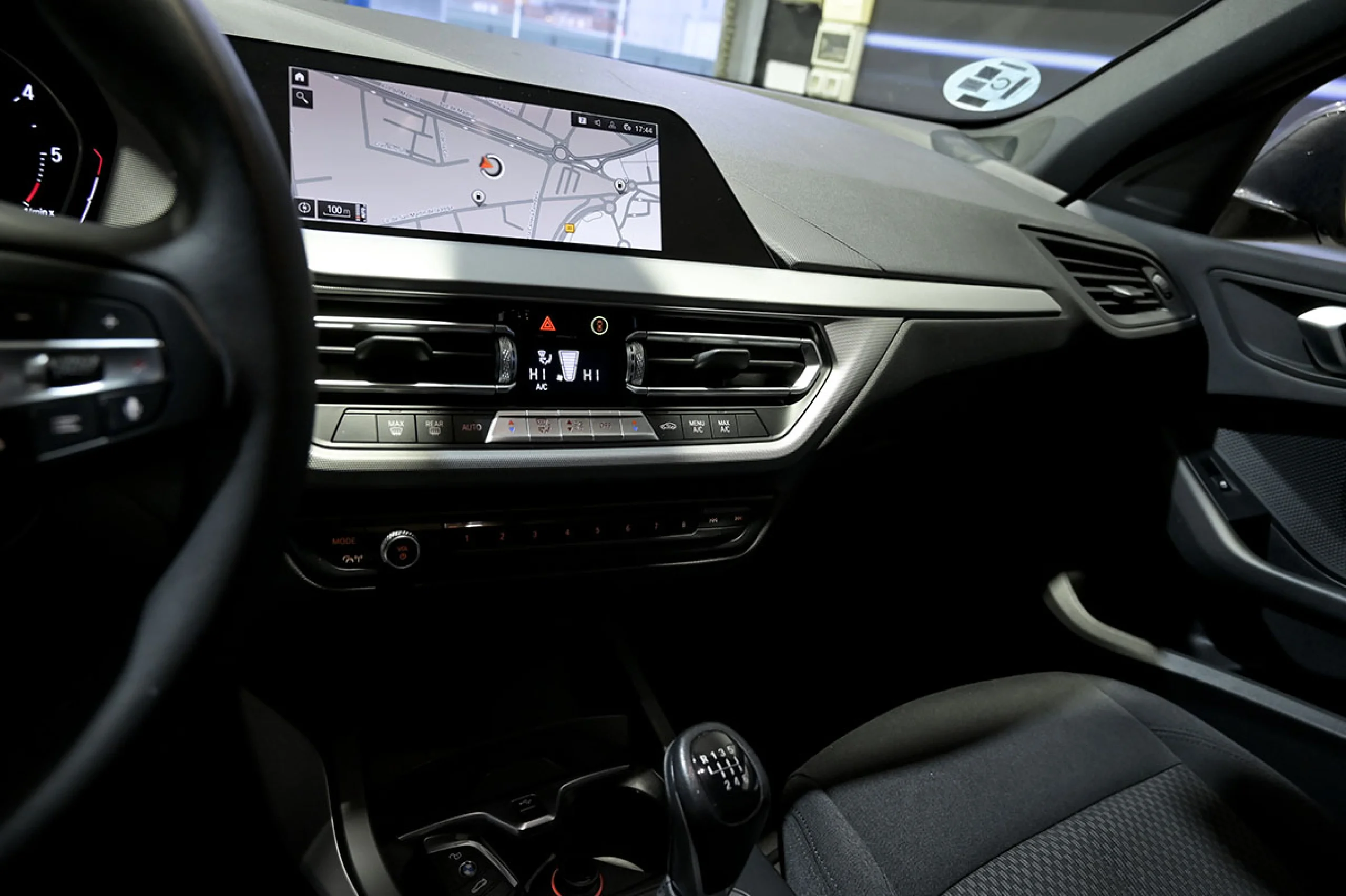 BMW 118 Serie 1 118d - Foto 28