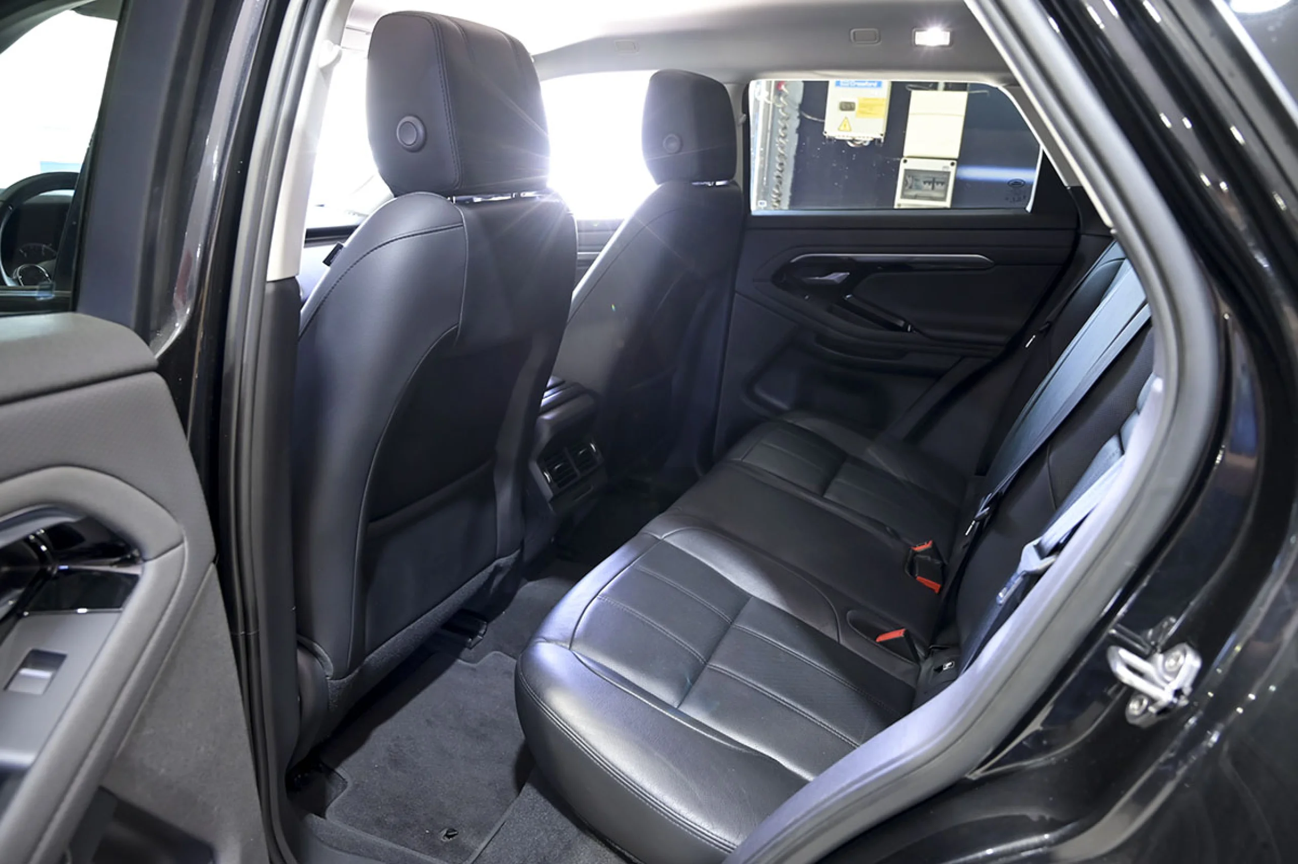 Land Rover Range Rover Evoque 2.0 D150 S AUTO 4WD - Foto 16