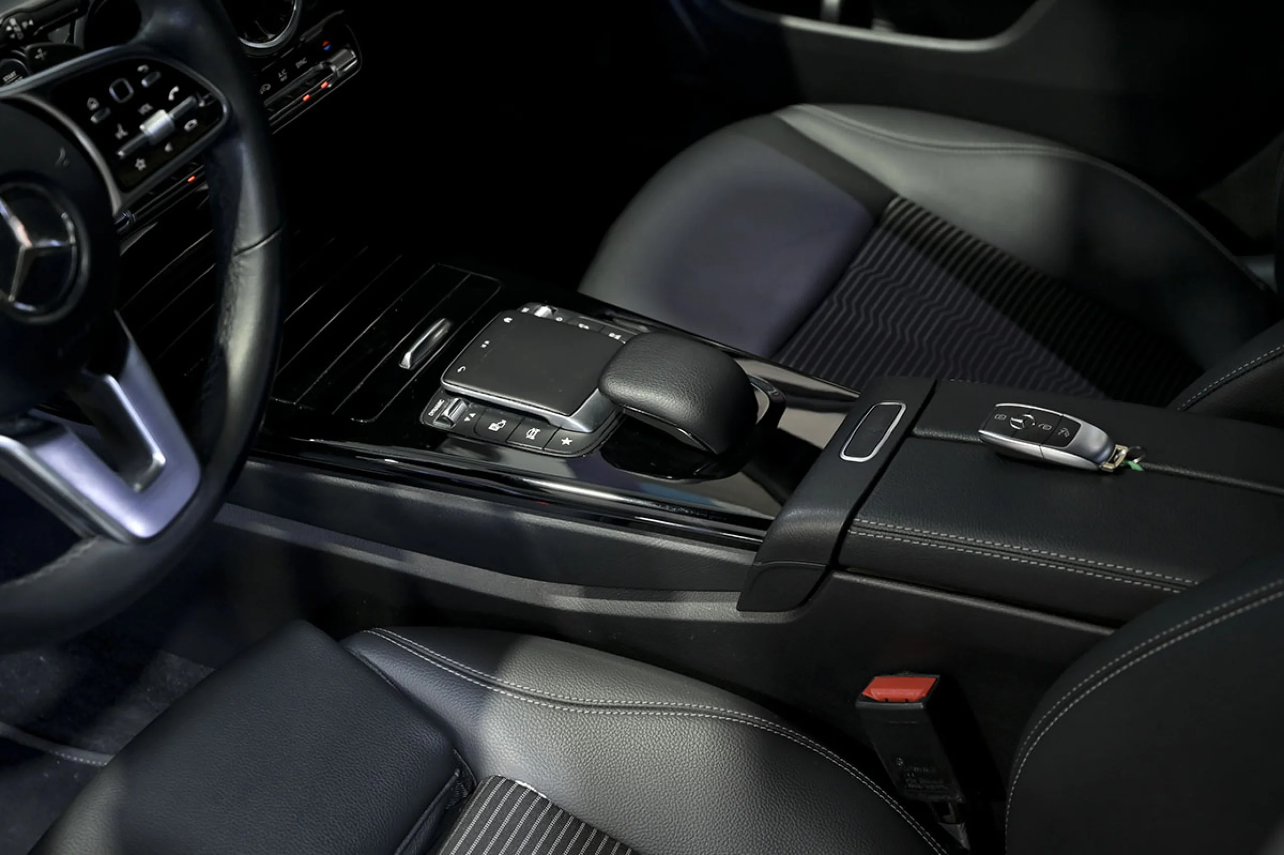 Mercedes-Benz CLA 200 MERCEDES-BENZ CLA CLA 200 D DCT - Foto 33