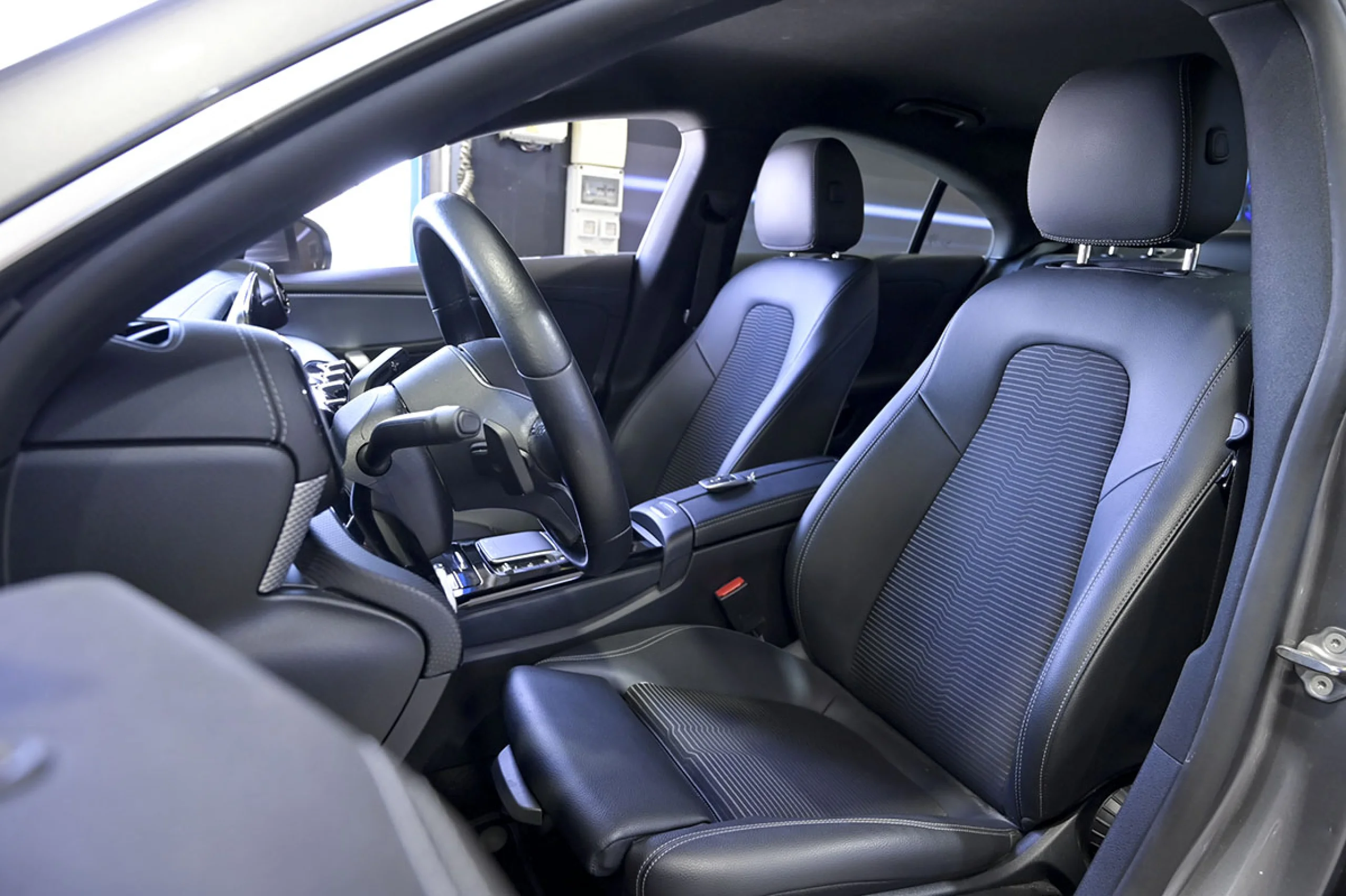 Mercedes-Benz CLA 200 MERCEDES-BENZ CLA CLA 200 D DCT - Foto 9