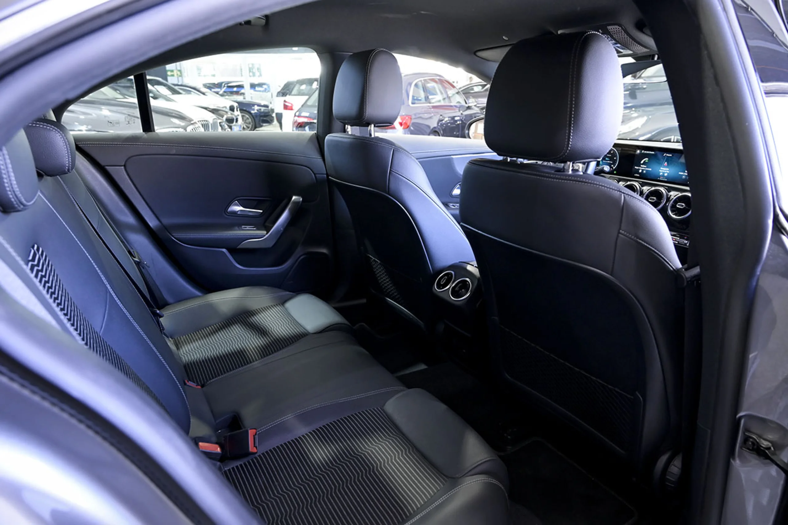 Mercedes-Benz CLA 200 MERCEDES-BENZ CLA CLA 200 D DCT - Foto 14