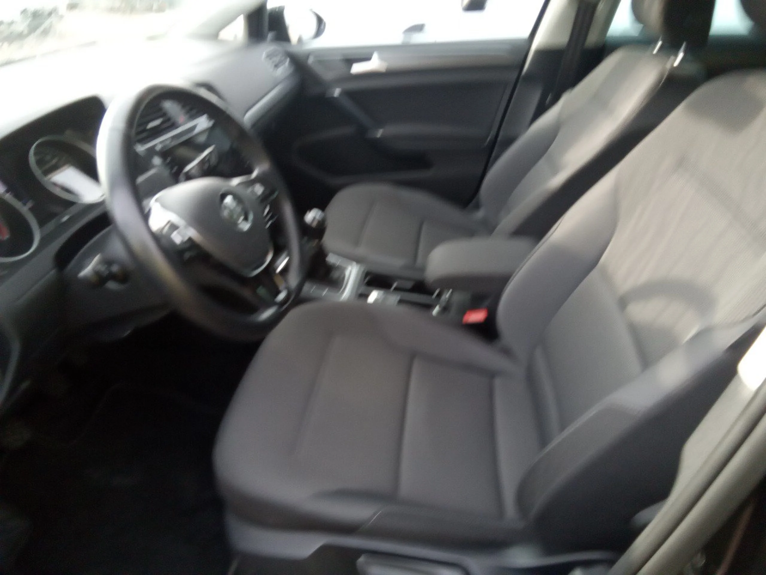 Volkswagen Golf Advance 1.6 TDI 85kW (115CV) - Foto 7