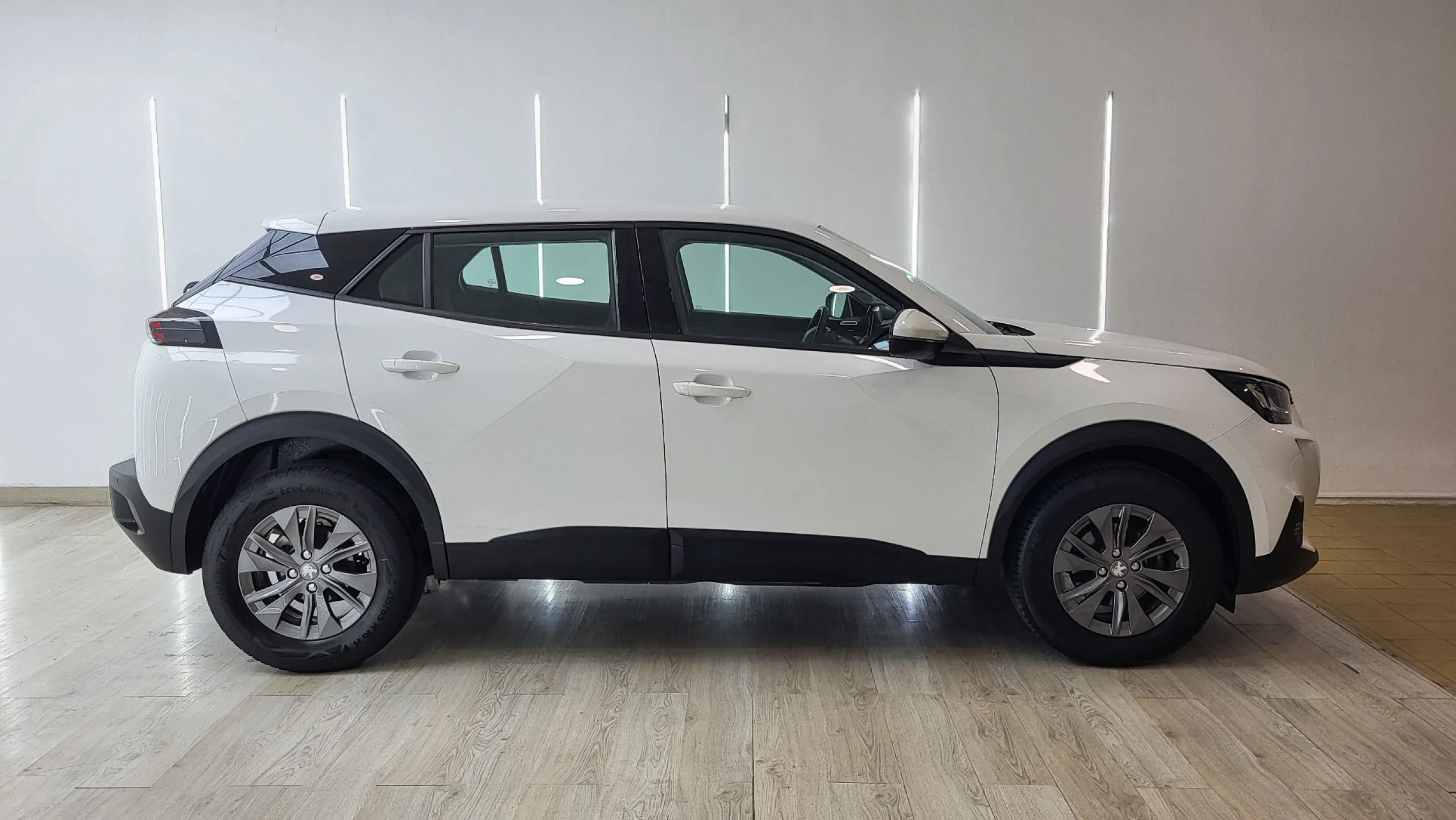 Peugeot 2008 Active Pack Puretech 100 SS BVM6 - Foto 15