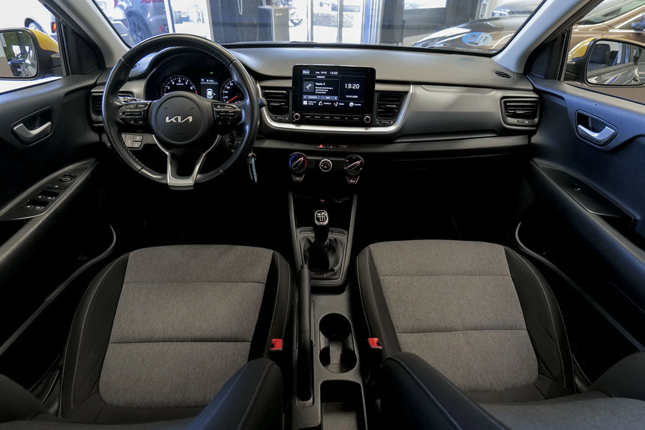 Kia Stonic 1.0 TGDi 74kW 100CV MHEV MT Concept - Foto 6