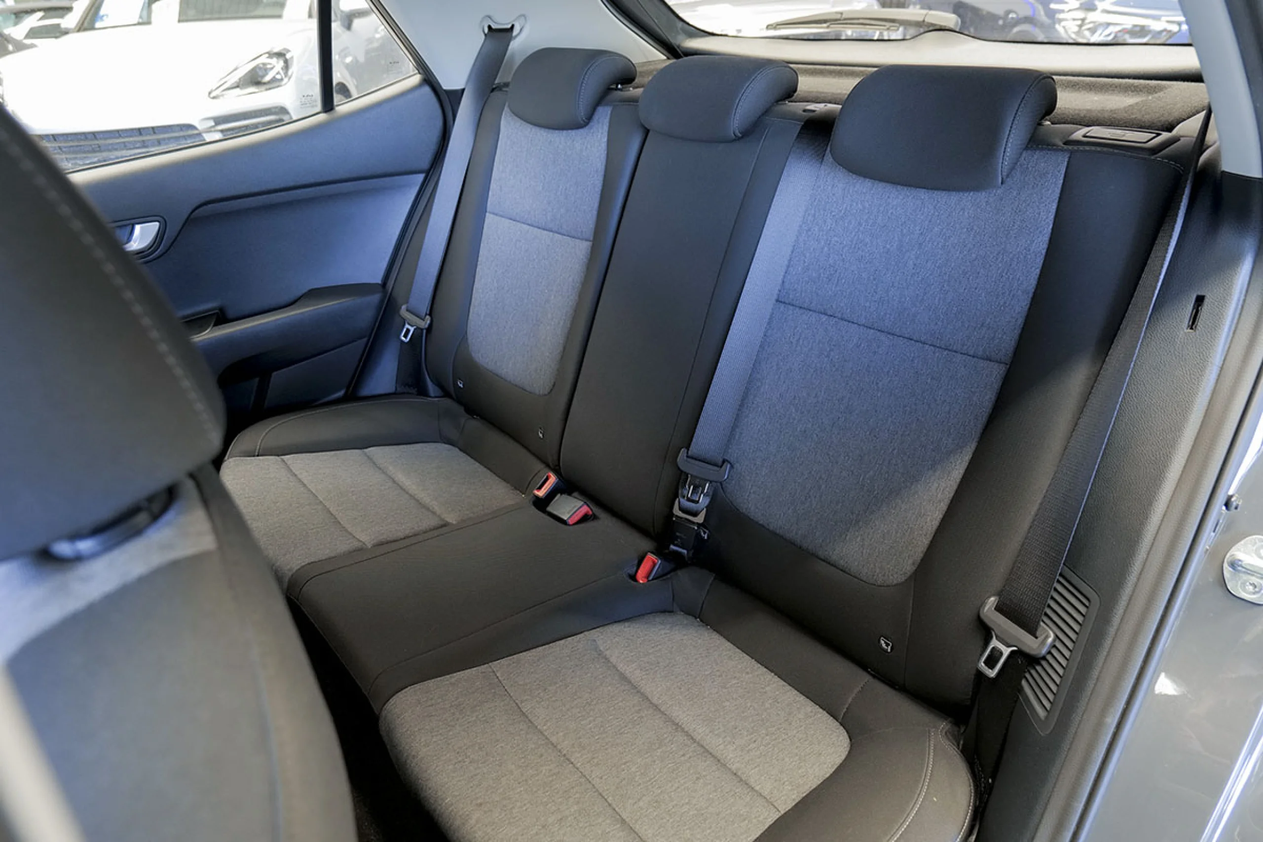 Kia Stonic 1.0 TGDi 74kW 100CV MHEV MT Concept - Foto 15