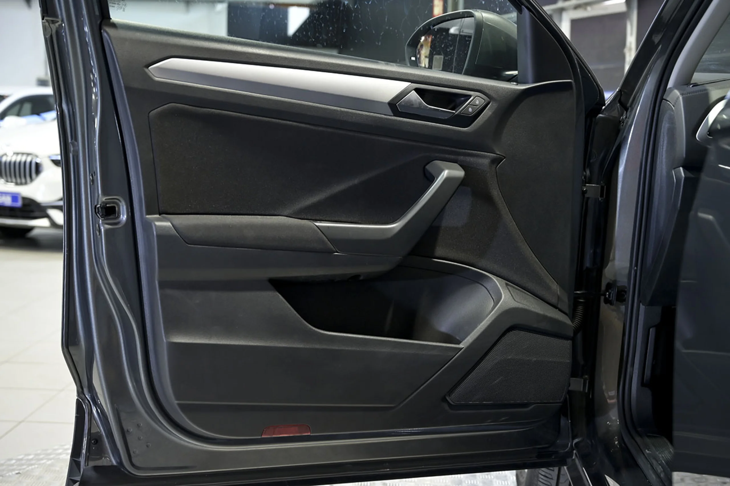 Volkswagen T-Roc Life 2.0 TDI 110kW 150CV - Foto 19