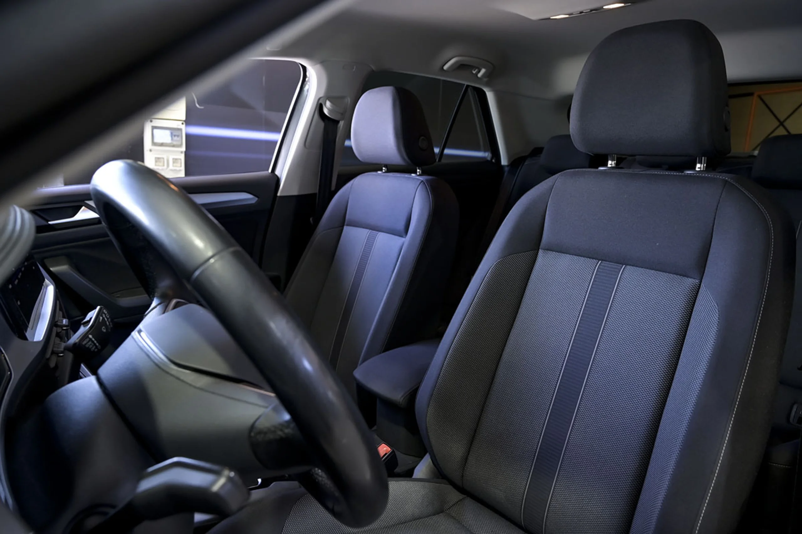 Volkswagen T-Roc Life 2.0 TDI 110kW 150CV - Foto 9