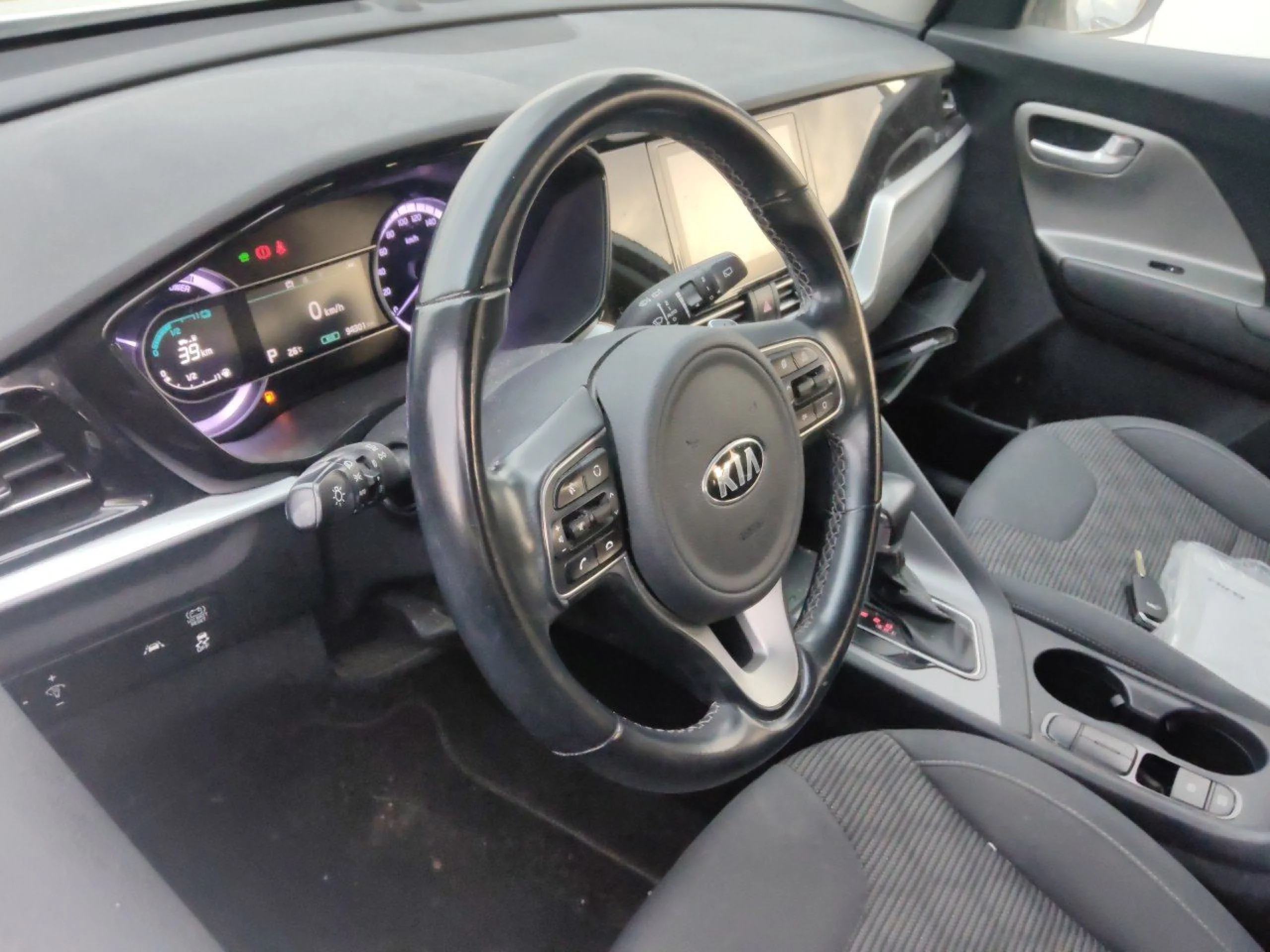 Kia Niro 1.6 GDi HEV 104kW (141CV) Concept - Foto 7